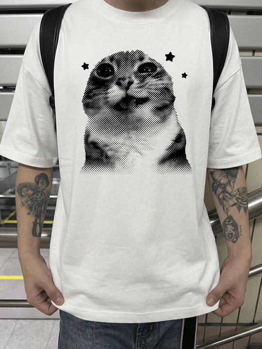 MICONIC retro mushuk printli oq uniseks oversayz futbolkasi
