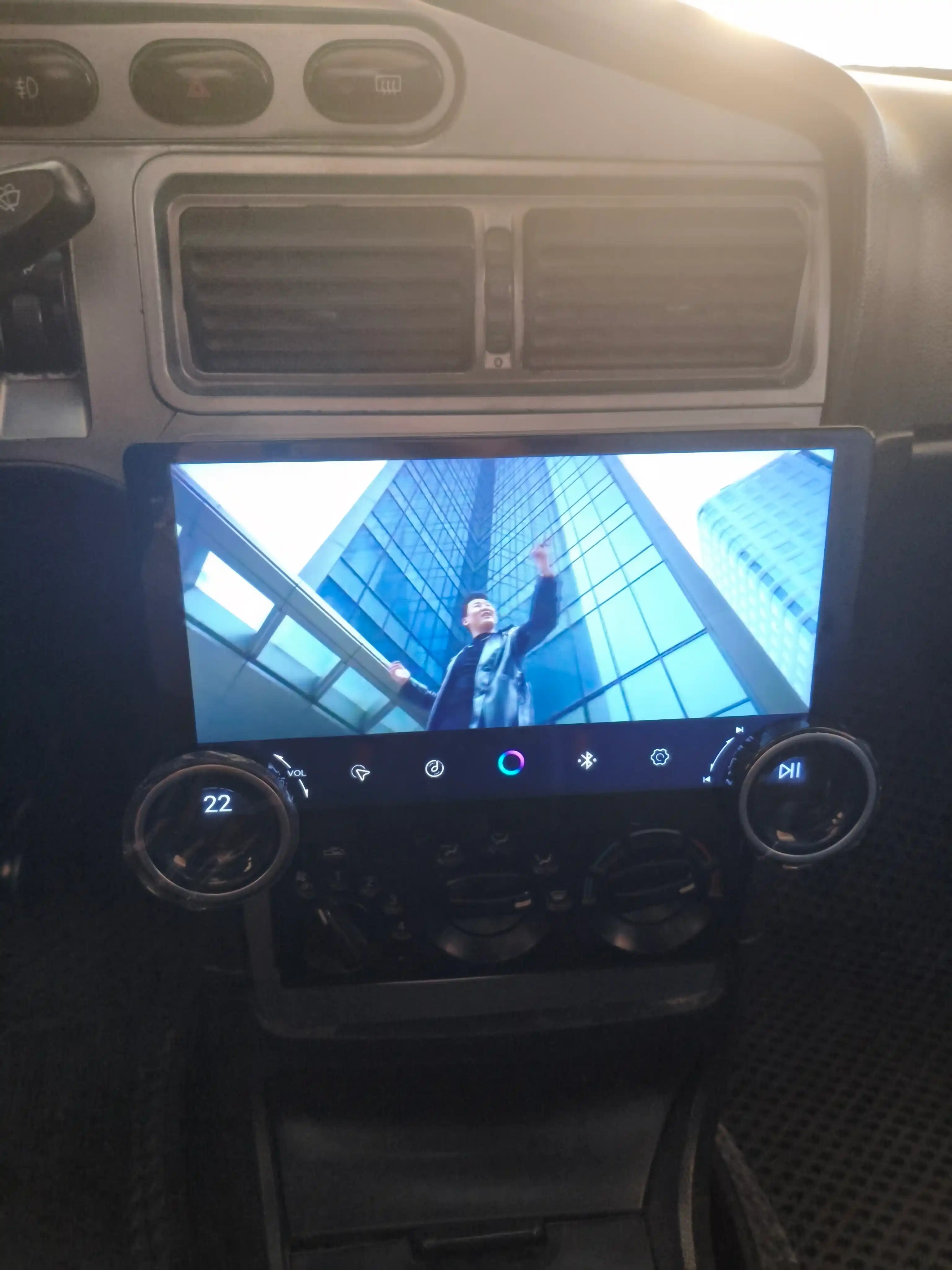 Авто монитор Tesla, Diamond X80 2K, 10.1 дюйма 4+64 ГБ, WiFi кулер, с рамкой и кабелями