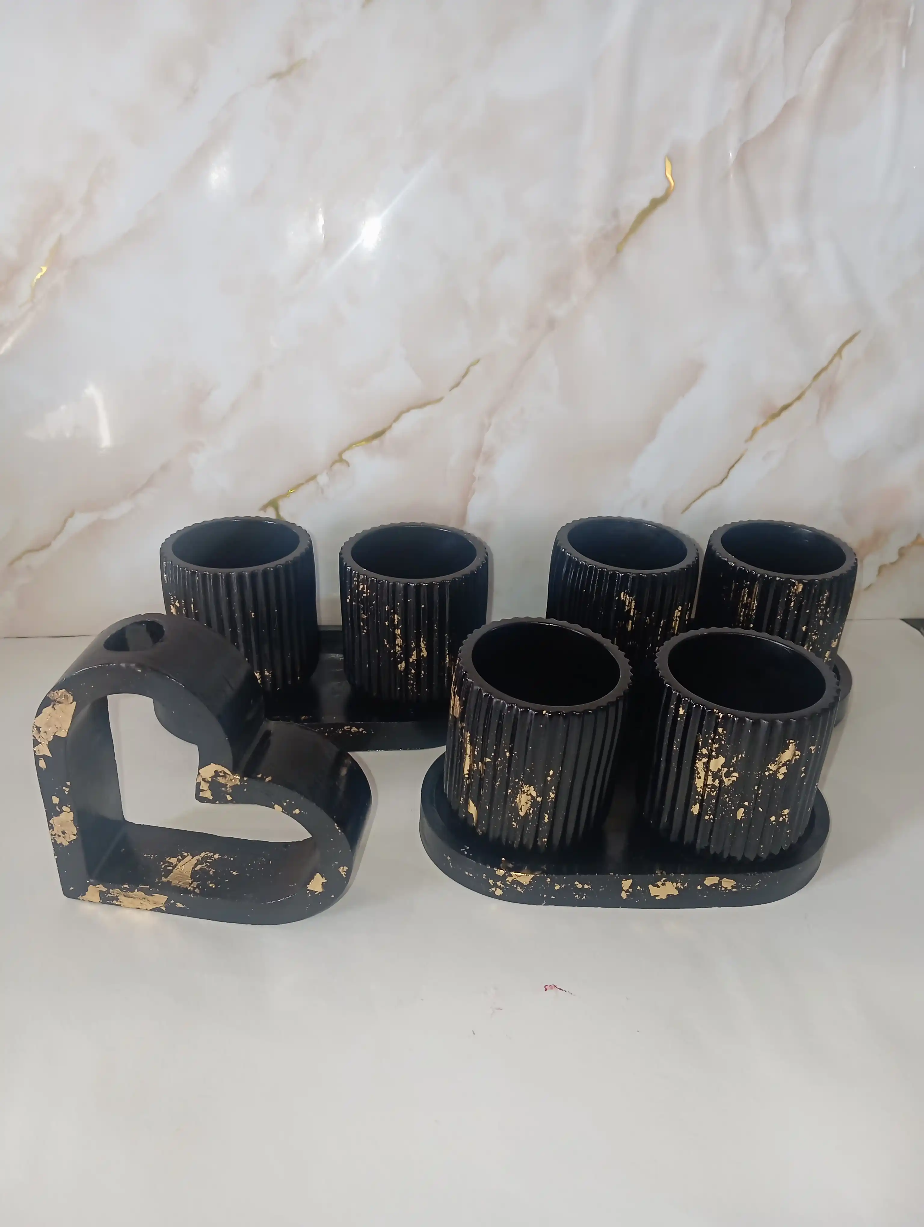 Gips alfa, tabiy oq va tez qotish, titan dioksid  qo'shilgan ,  tayyor  gips 2 kg