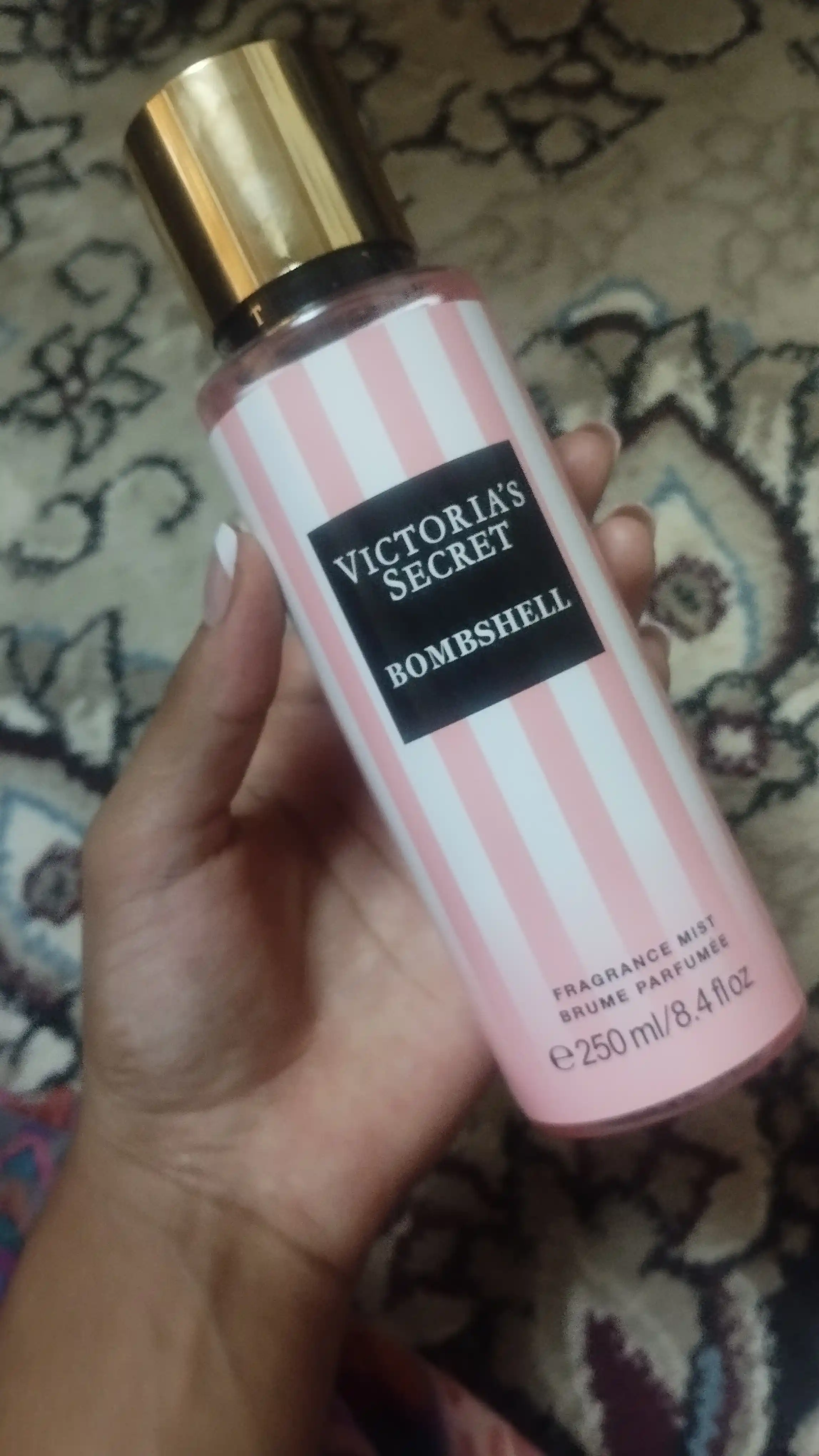 Victoria's Secret Bombshell Fragrance Mist, 250 мл – премиальный спрей для тела