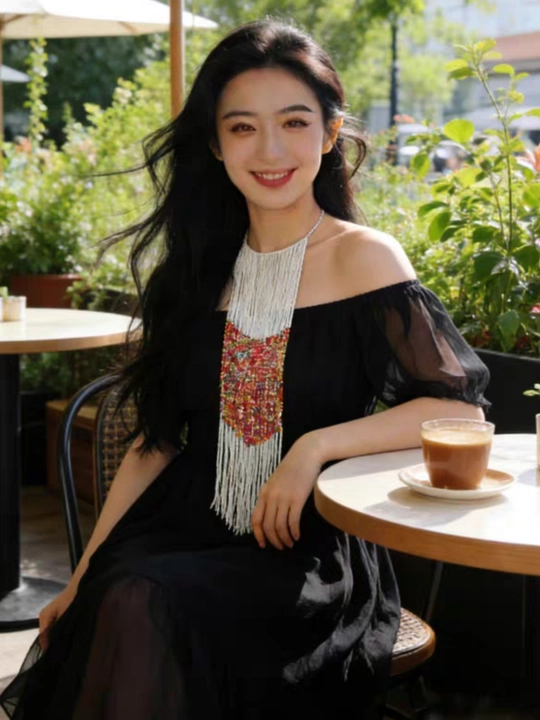 Bo'yin uchun ajoyib taqinchoqlar