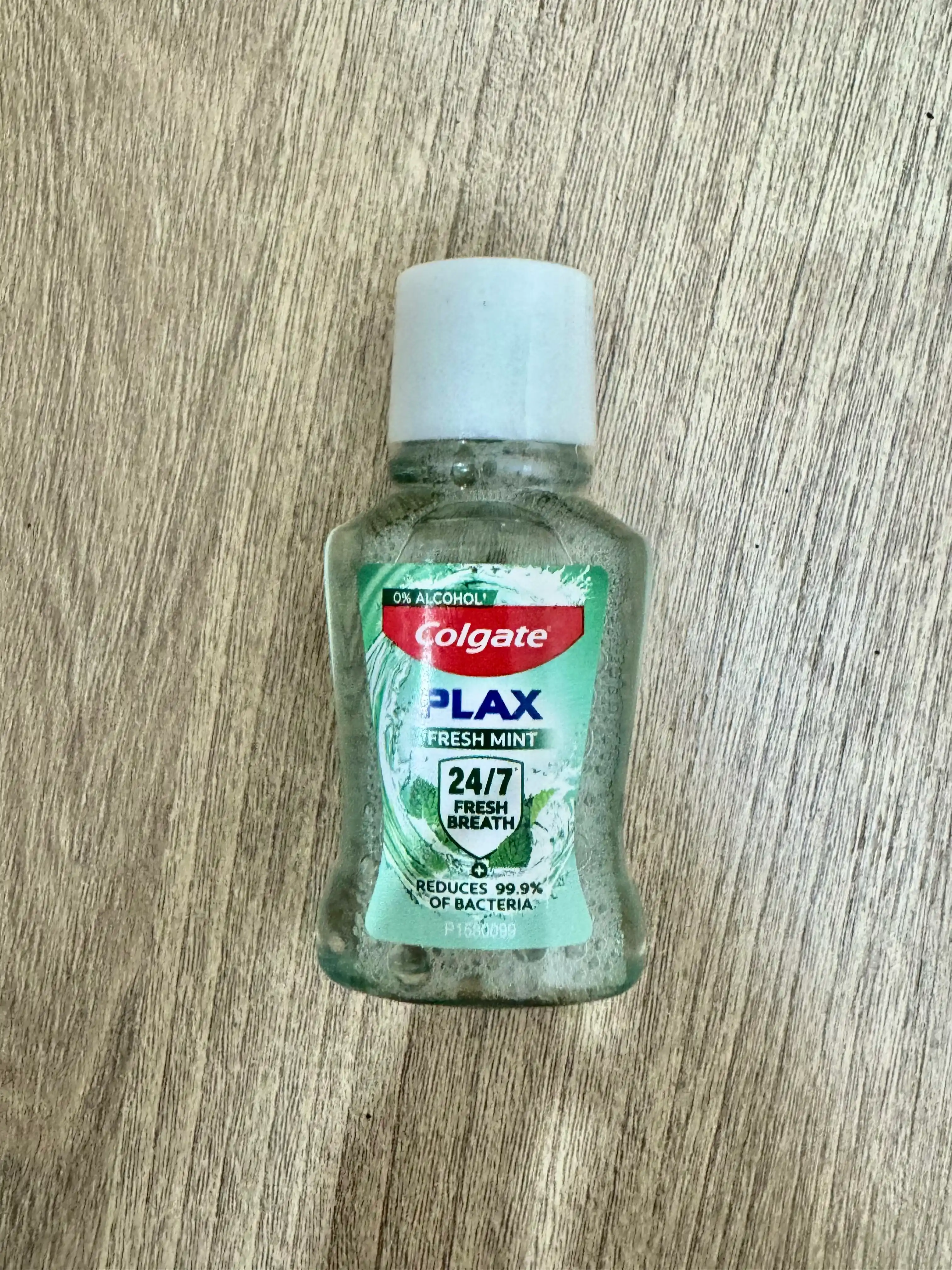 Colgate Plax Fresh Mint sayohat uchun og‘iz chayish suyuqligi 20 ml, spirtsiz