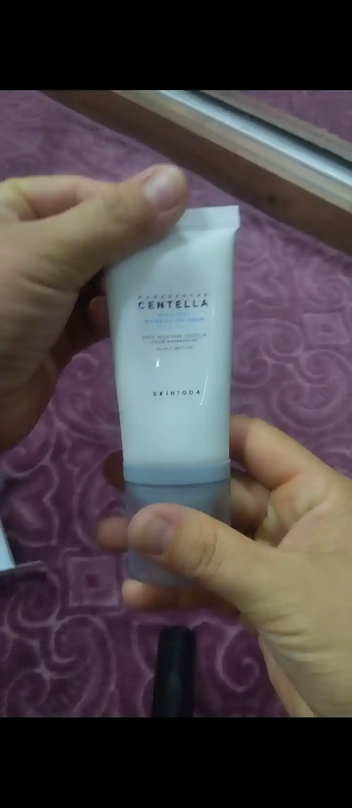 Yuz uchun quyoshdan himoya qiluvchi krem-zaroSKIN1004 Madagascar Centella namlovchi, 50 ml