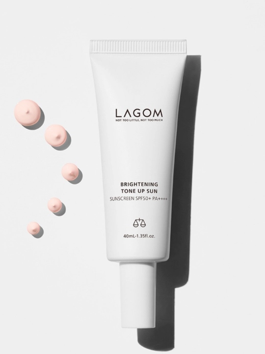 Солнцезащитный крем для выравнивания тона Lagom Brightening Tone-up Sun, SPF 50+, PA++++ - 