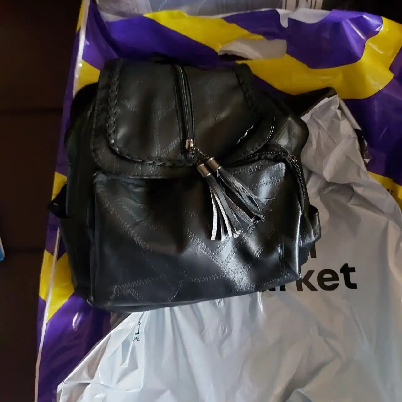 Ayollar sport ryukzaki