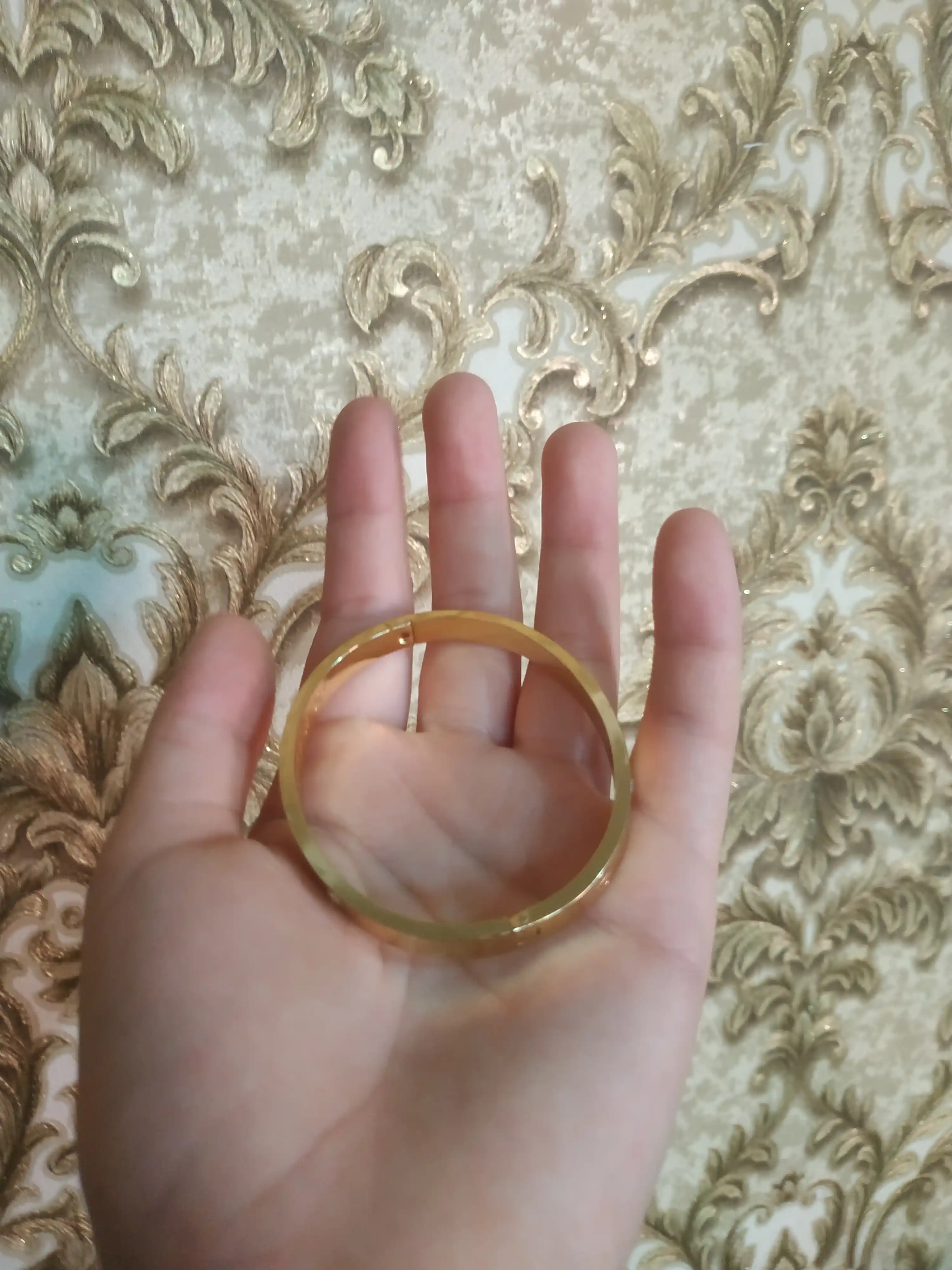 Ayollar uchun Stainless Steel Cartier uslubidagi bilaguzuk va bilaguzuklar to‘plami