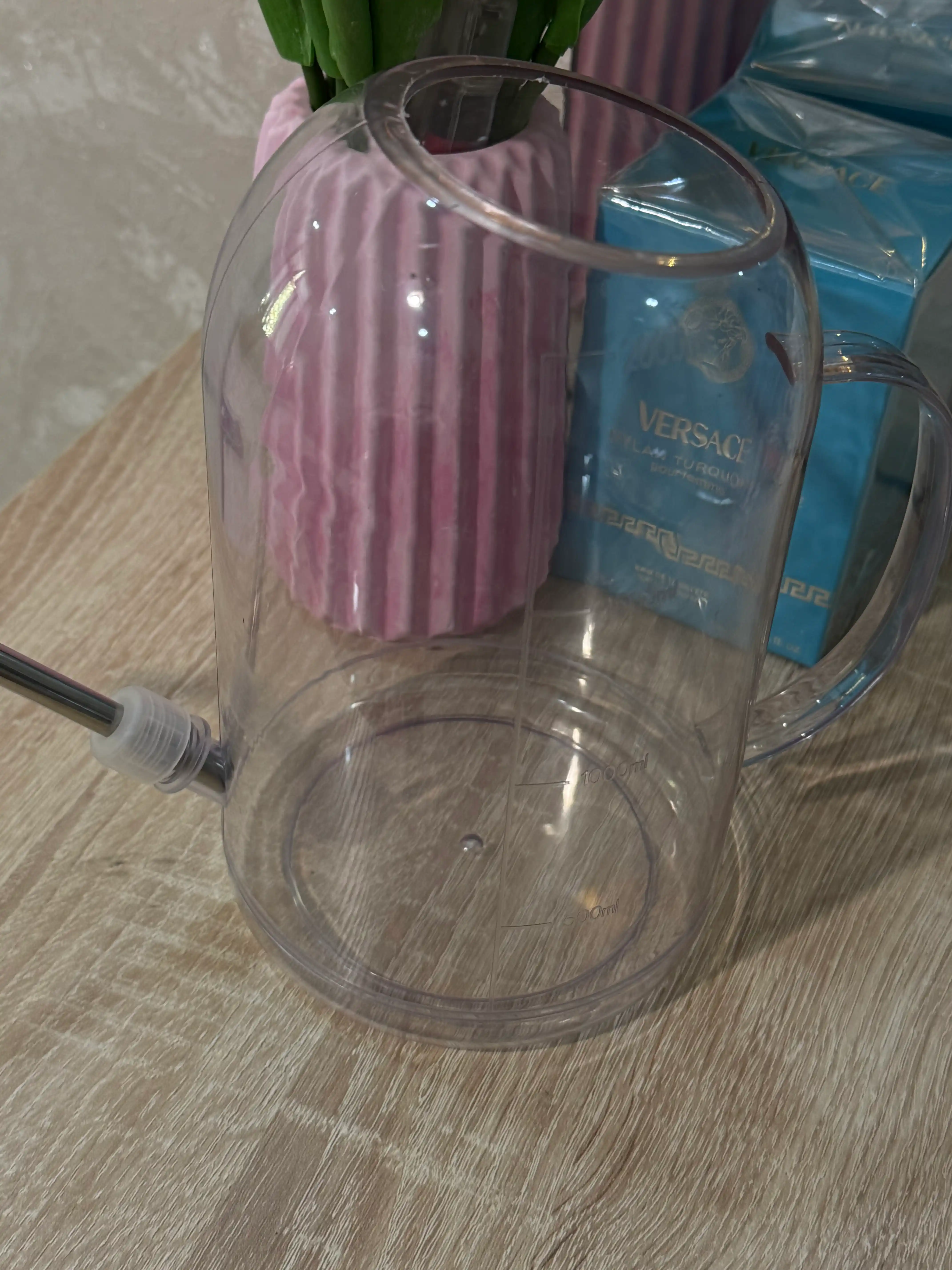 Gullar va o‘simliklar uchun leyka, bog‘ uchun sug‘orish idishi, 1,5 litr, 2 litr