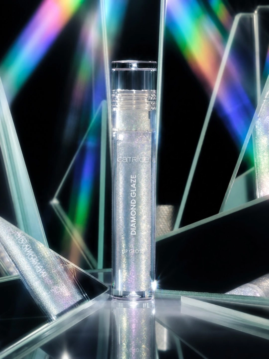 Блеск для губ мерцающий DIAMOND GLAZE LIP GLOSS, 010 BUBBLES 'N' TROUBLES, 3 мл