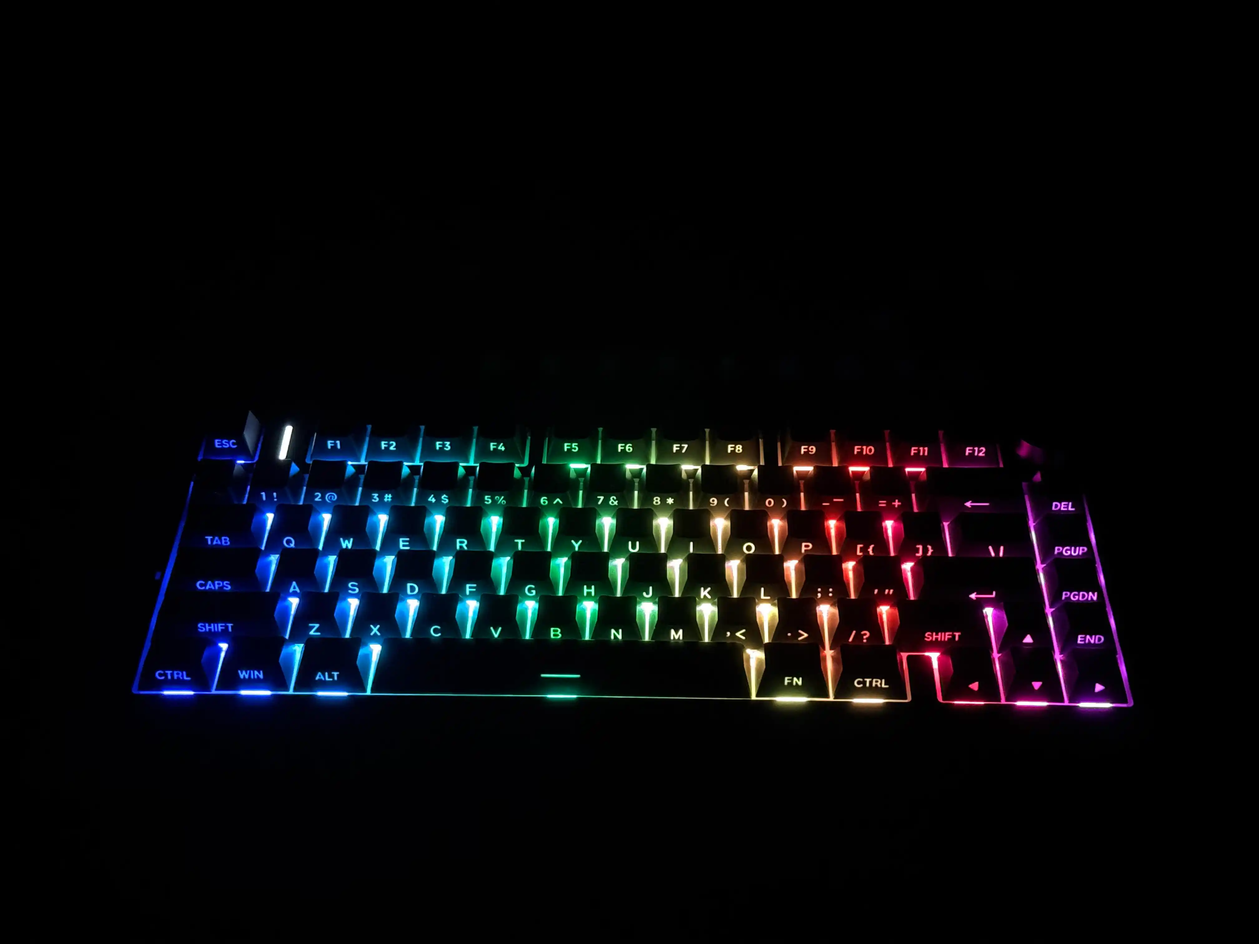 AULA F75 Pro simsiz mexanik klaviatura 3 ulanish RGB
