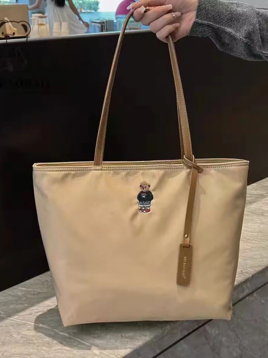 Ayollar uchun shopper sumka yelkaga, ayiqchali sig'imli va ixcham  sumka