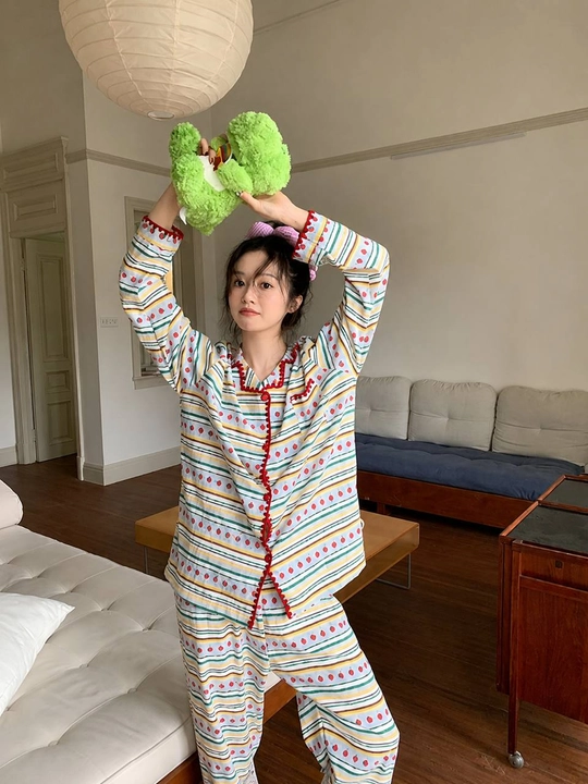 Ayollar uchun uzun yengli uzun shimli pijama – kuz, qish va bahor uchun