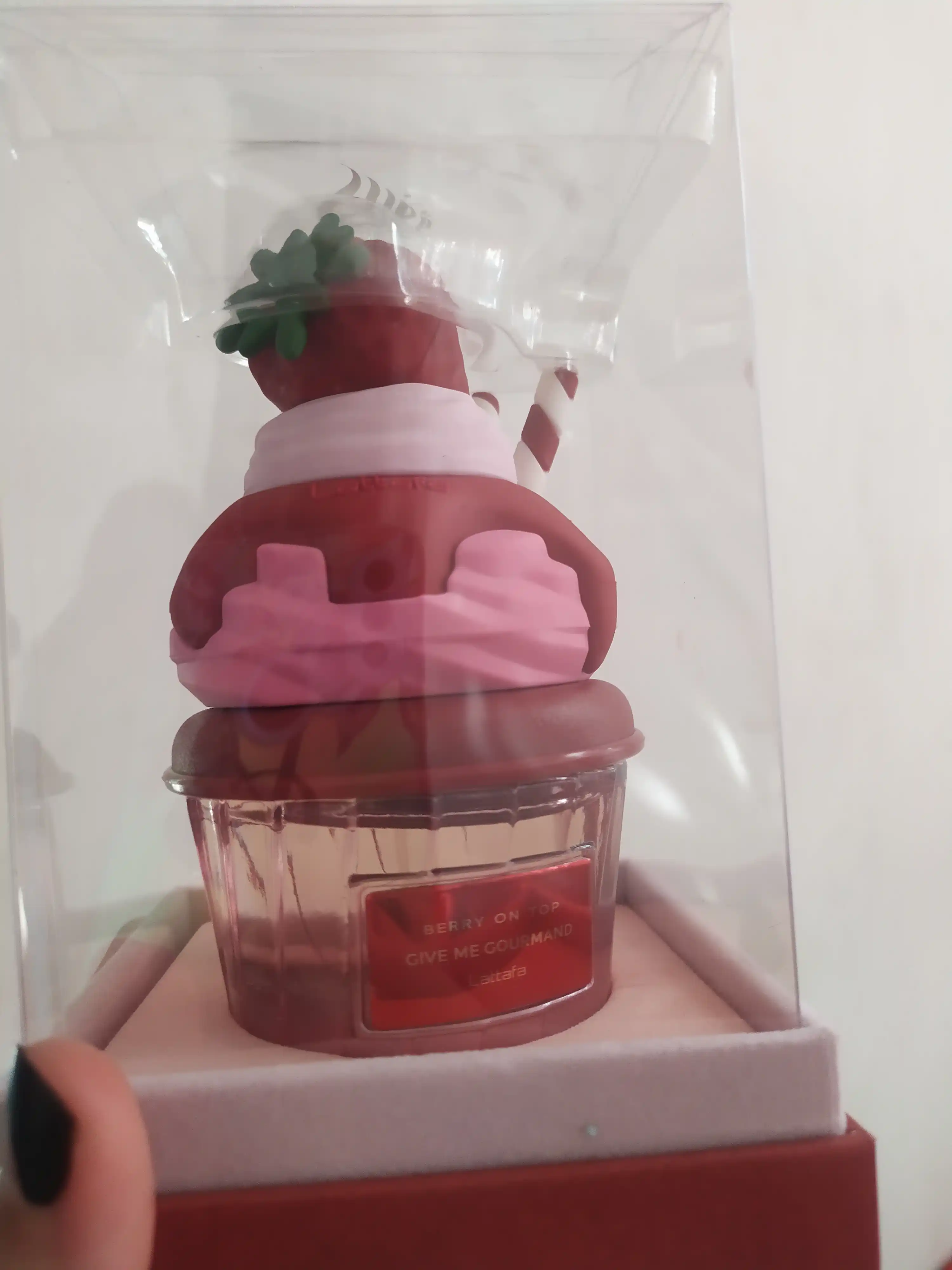Lattafa perfumes Eau de Parfum Cupcake Design, 100 ml, женский, парфюмерная вода