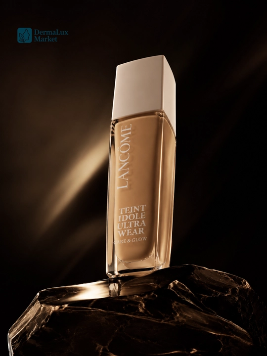 Yengil qoplamali va tabiiy yaltiroq qoplamali Lancôme Teint Idole tonal asosi, 30 ml