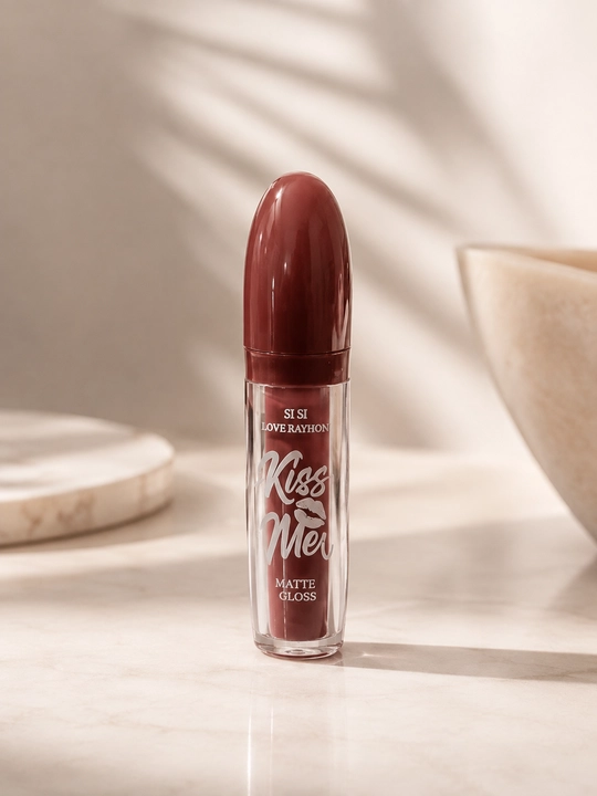 Lab uchun mat yaltiroq SI SI Love Rayhon Kiss Me Matte Gloss - 