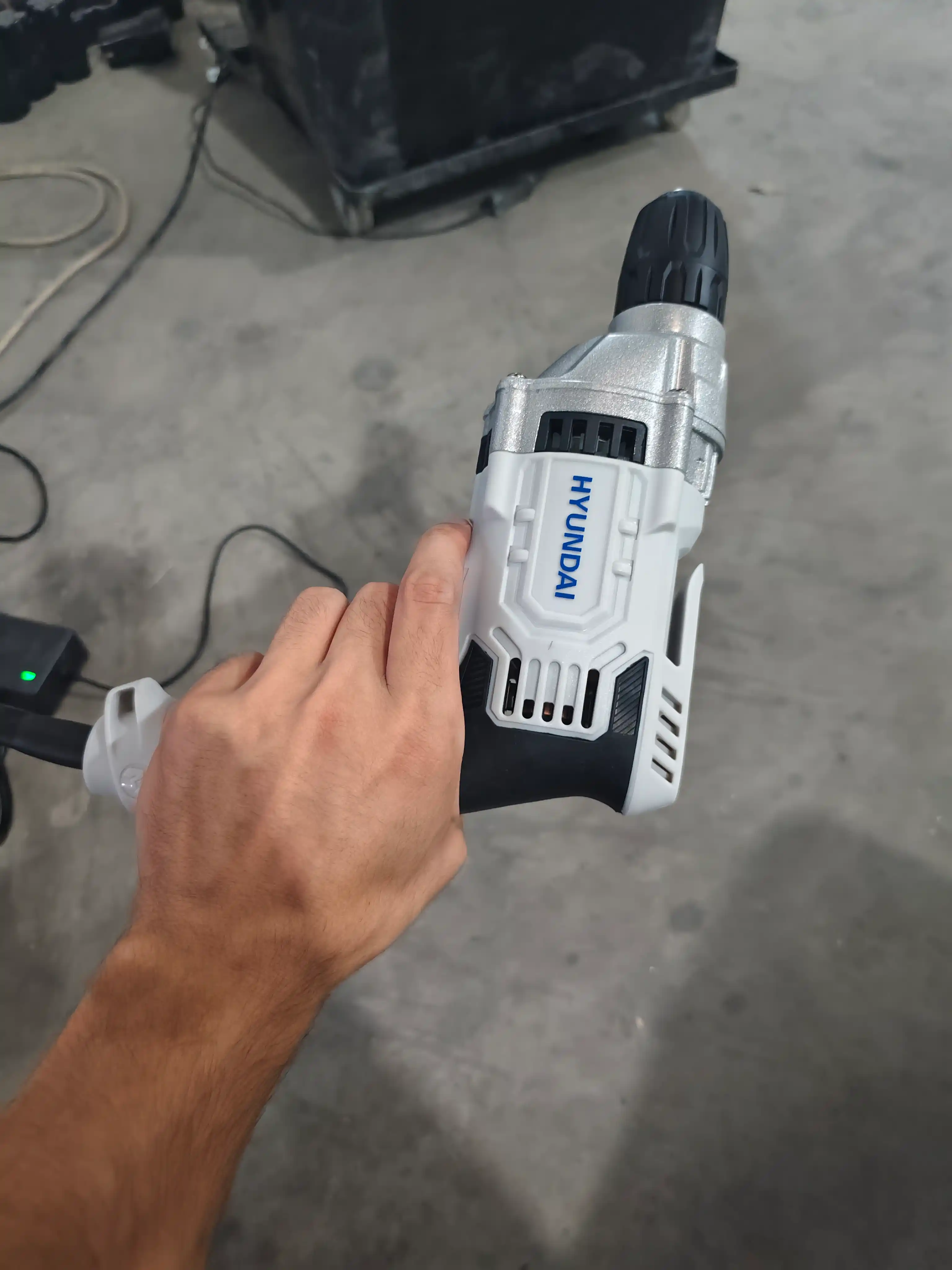 Дрель шуруповерт HYUNDAI