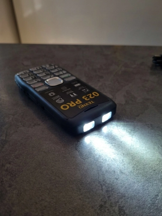 Texno Max 023 PRO tugmali telefon