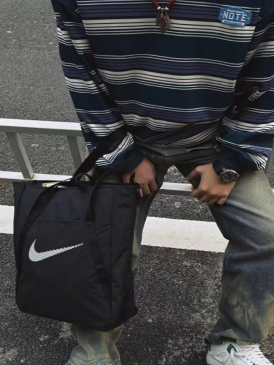 Аyollar sport shopper sumkasi yelkaga, fitnes va o'qish uchun matoli katta sumka