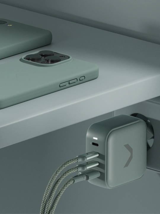 COMMO 100W Key Charger tezkor quvvatlagich, 3xUSB-C + 1xUSB-A, 100 Vt, kul-yashil