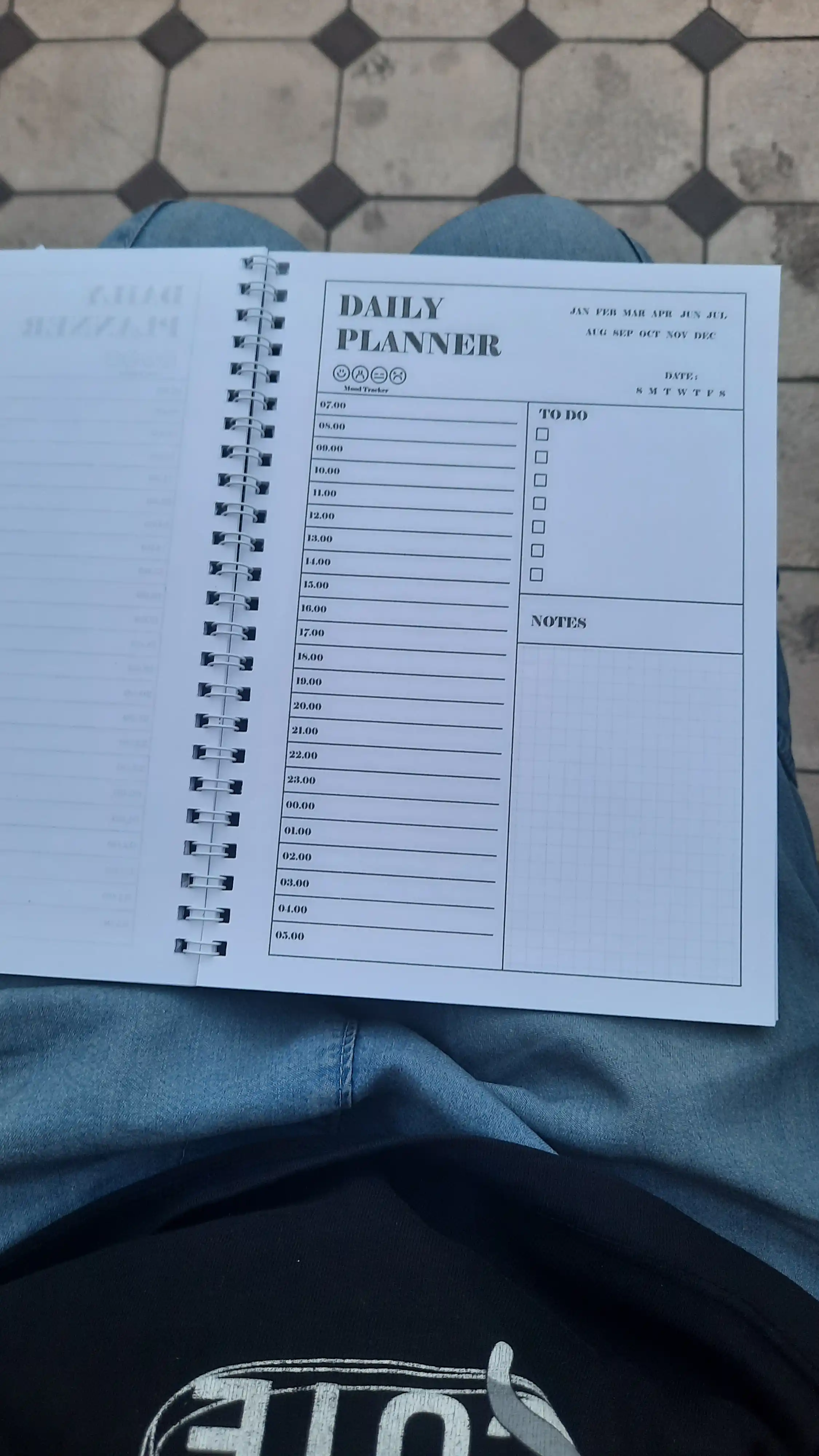 K-POP, Blackpink, BTS, Stray Kids, Bloknot va Planner 2 tasi 1 da - 30 varaqli, 2 bo'limli
