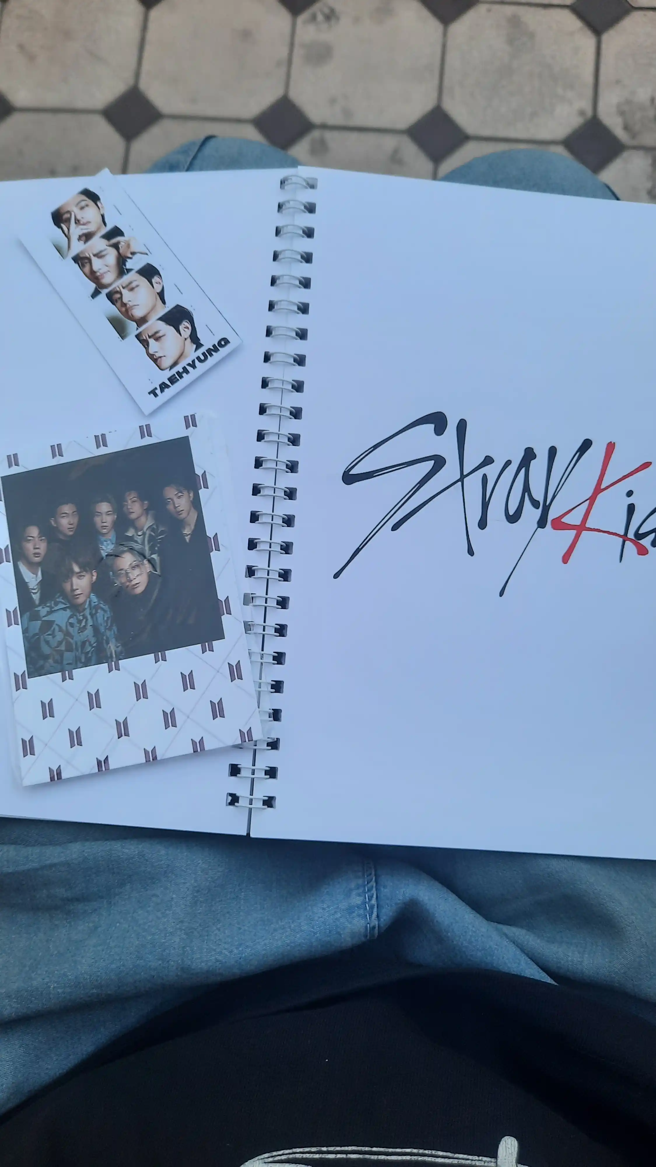 K-POP, Blackpink, BTS, Stray Kids, Bloknot va Planner 2 tasi 1 da - 30 varaqli, 2 bo'limli
