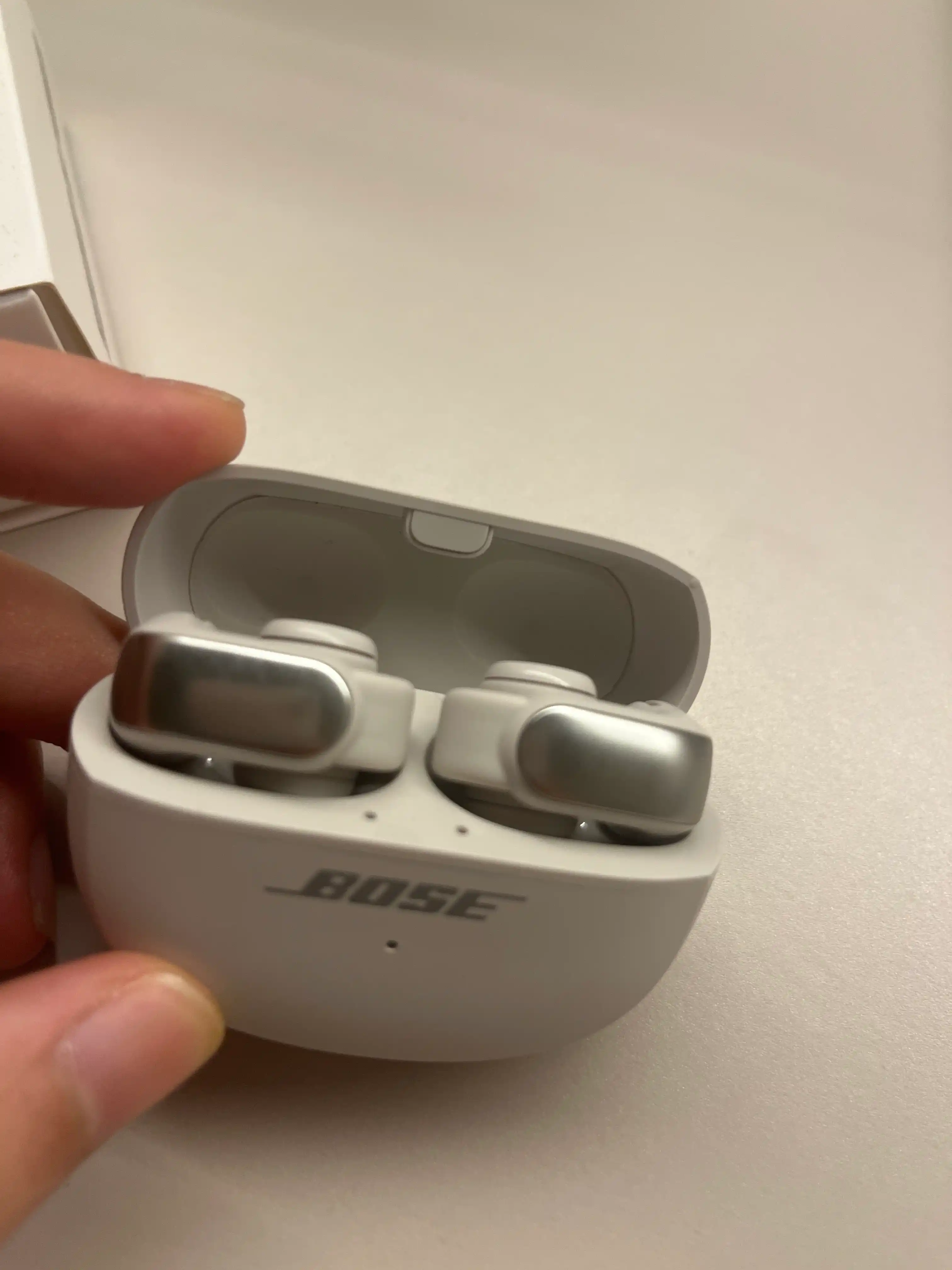 Bluetooth-наушники Bose Ultra Open ANC, 48ч, IPX5