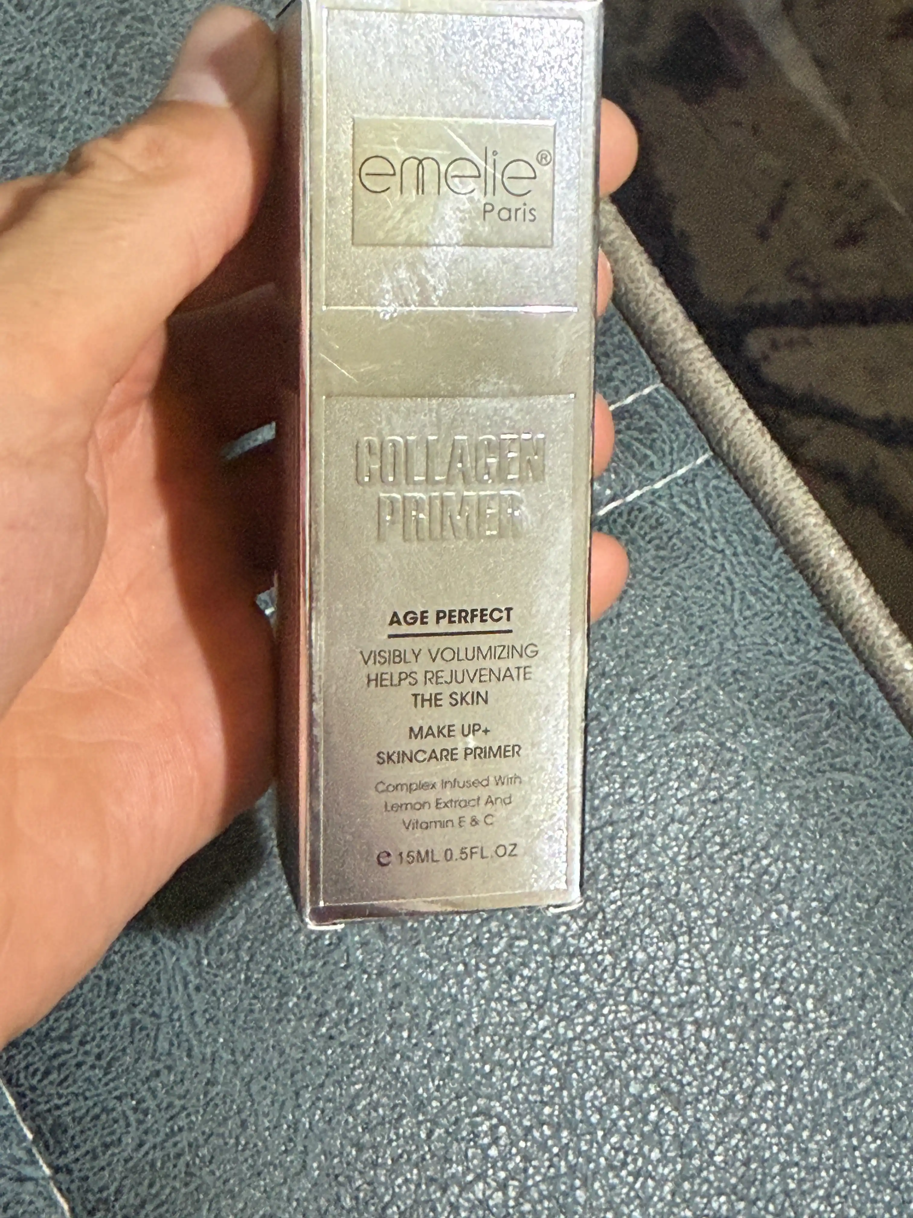 Основа под макияж EMELIE 24K GOLD, база под макияж для лица, праймер, тональная основа 15 г