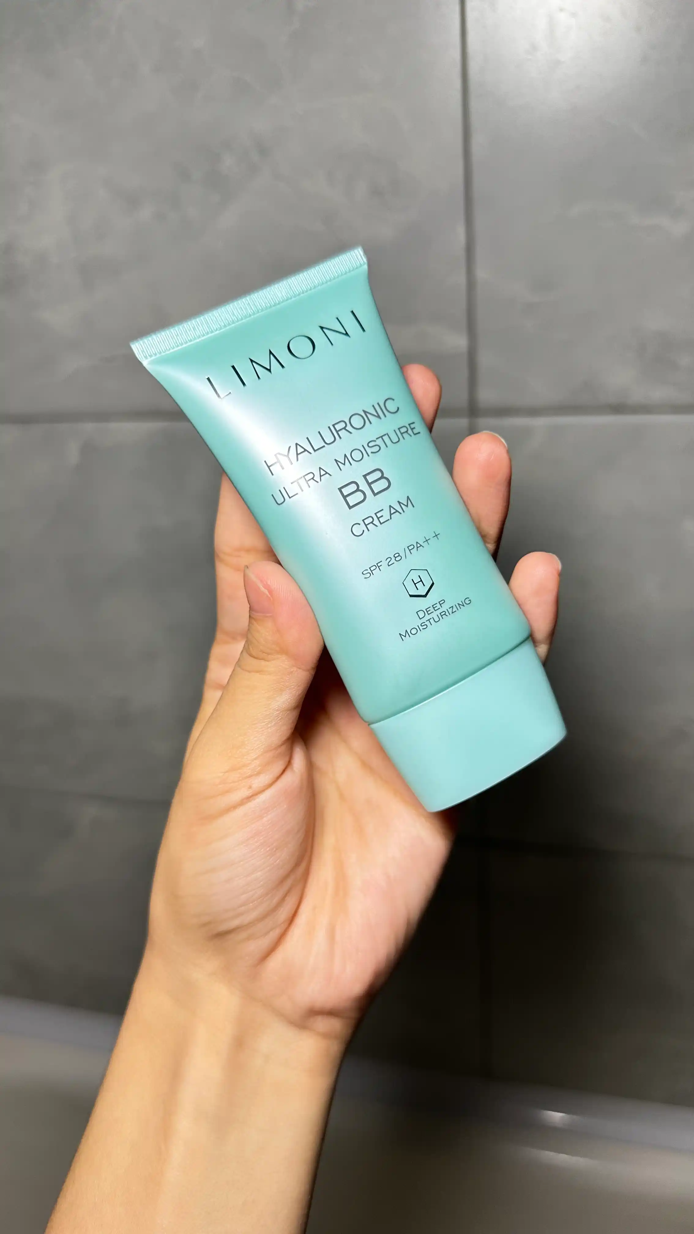 Увлажняющий ББ крем с гиалуроновой кислотой LIMONI Hyaluronic Ultra Moisture BB Cream, 50 мл