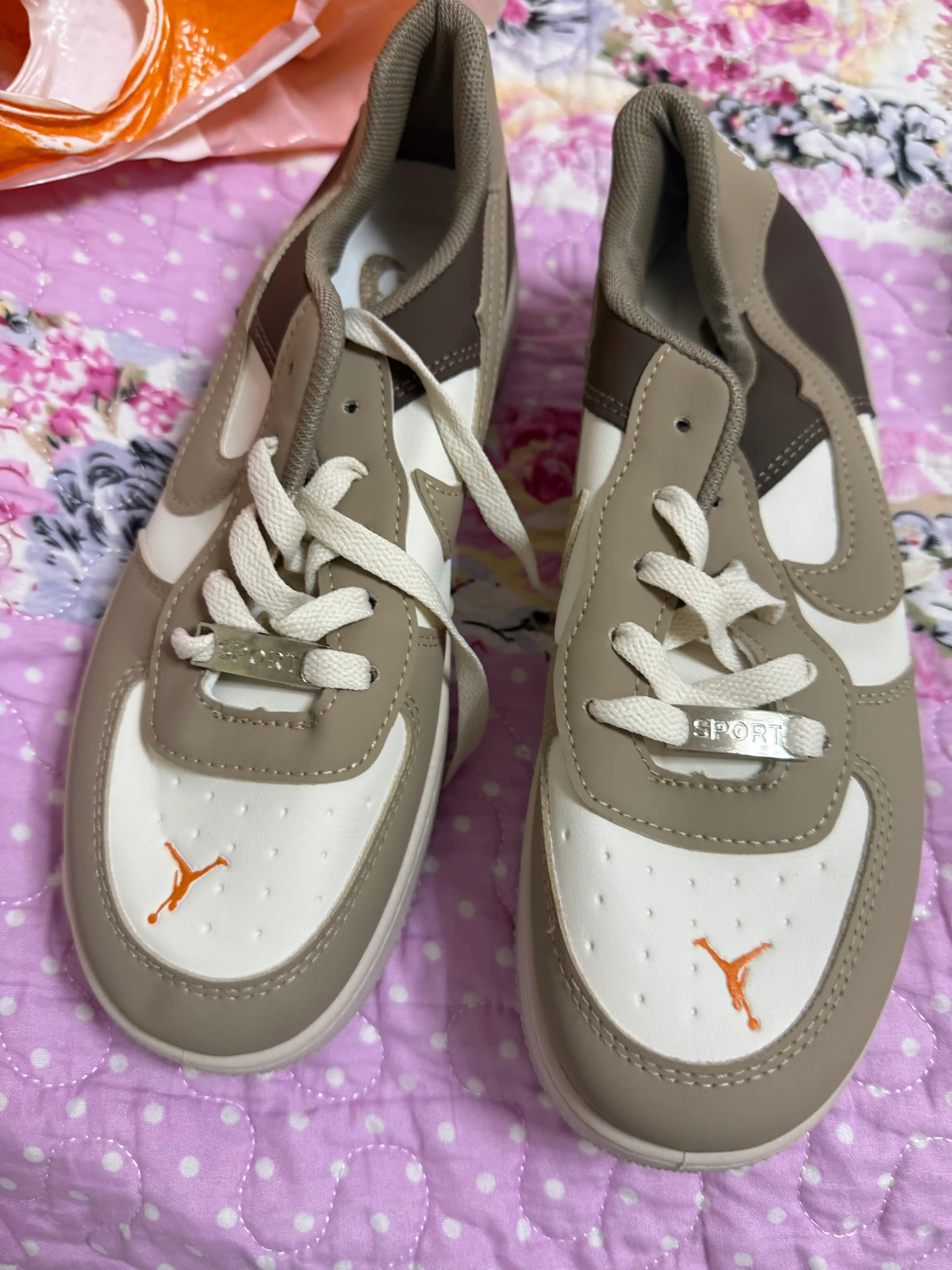 Erkaklar va ayol-qizlar uchun universal sport krassovkalari NIKE Air Jordan 36-40