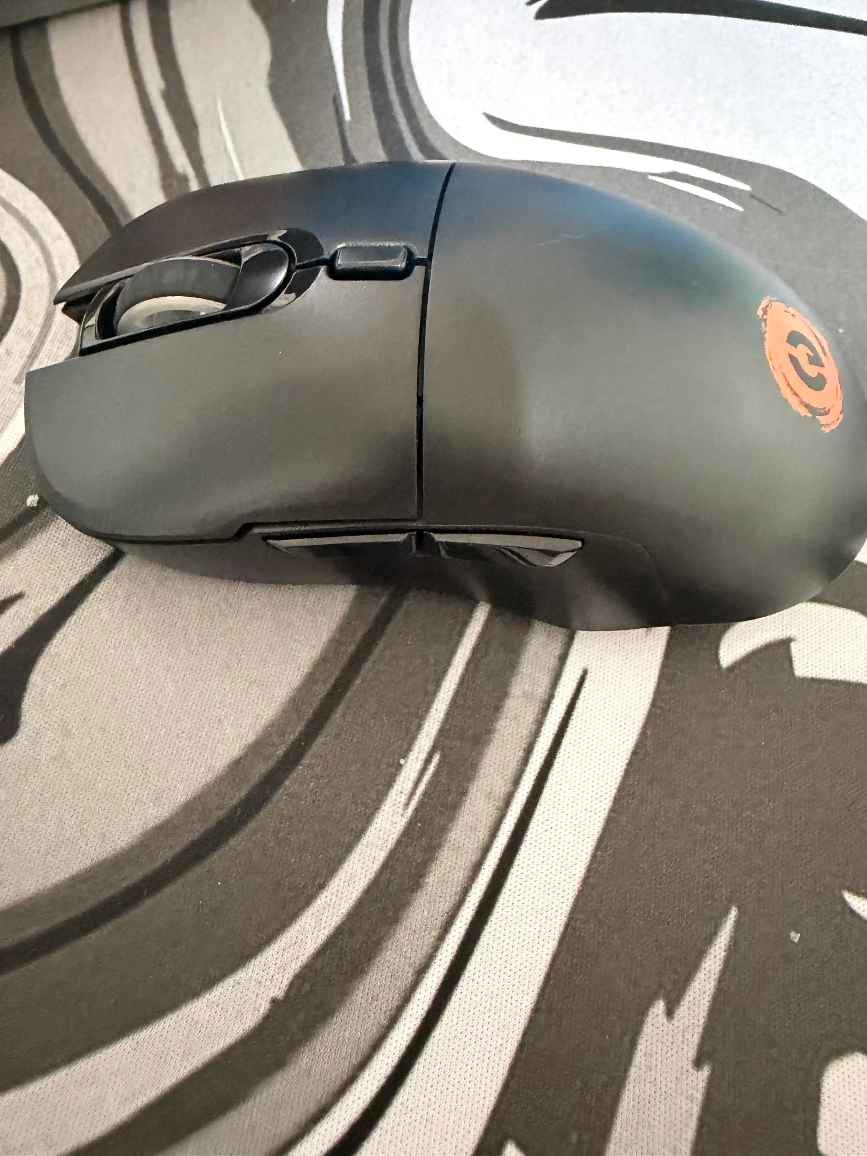 Simsiz o‘yin sichqonchasi CANYON Cutlass GMW-11, RGB yoritgichli