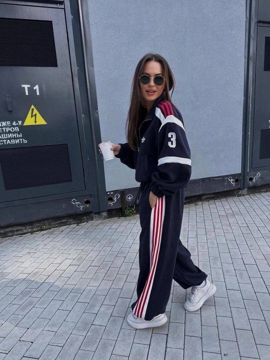 Ayollar uchun ikki qismli sport kiyimi to‘plami, 2 tasi 1 da - 