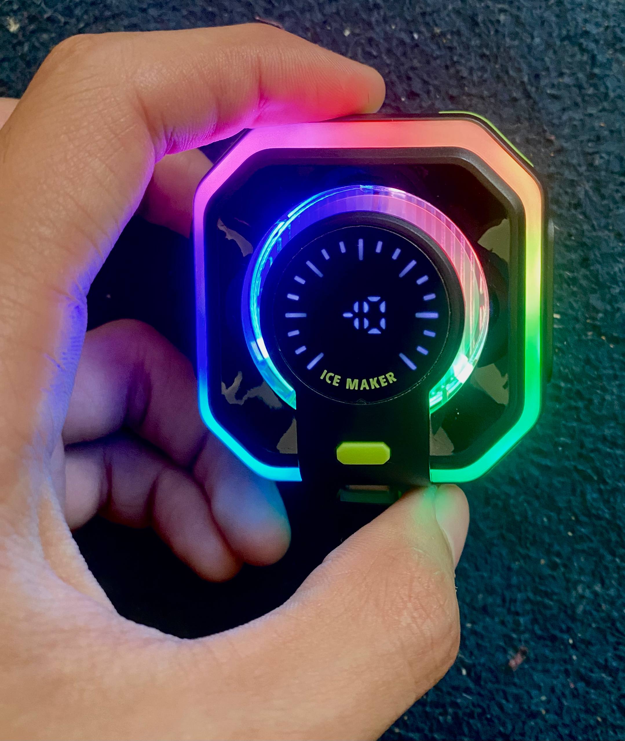 HK-5 Pro Кулер для телефона, охлаждение до -17°C, RGB, дисплей, Android и iPhone