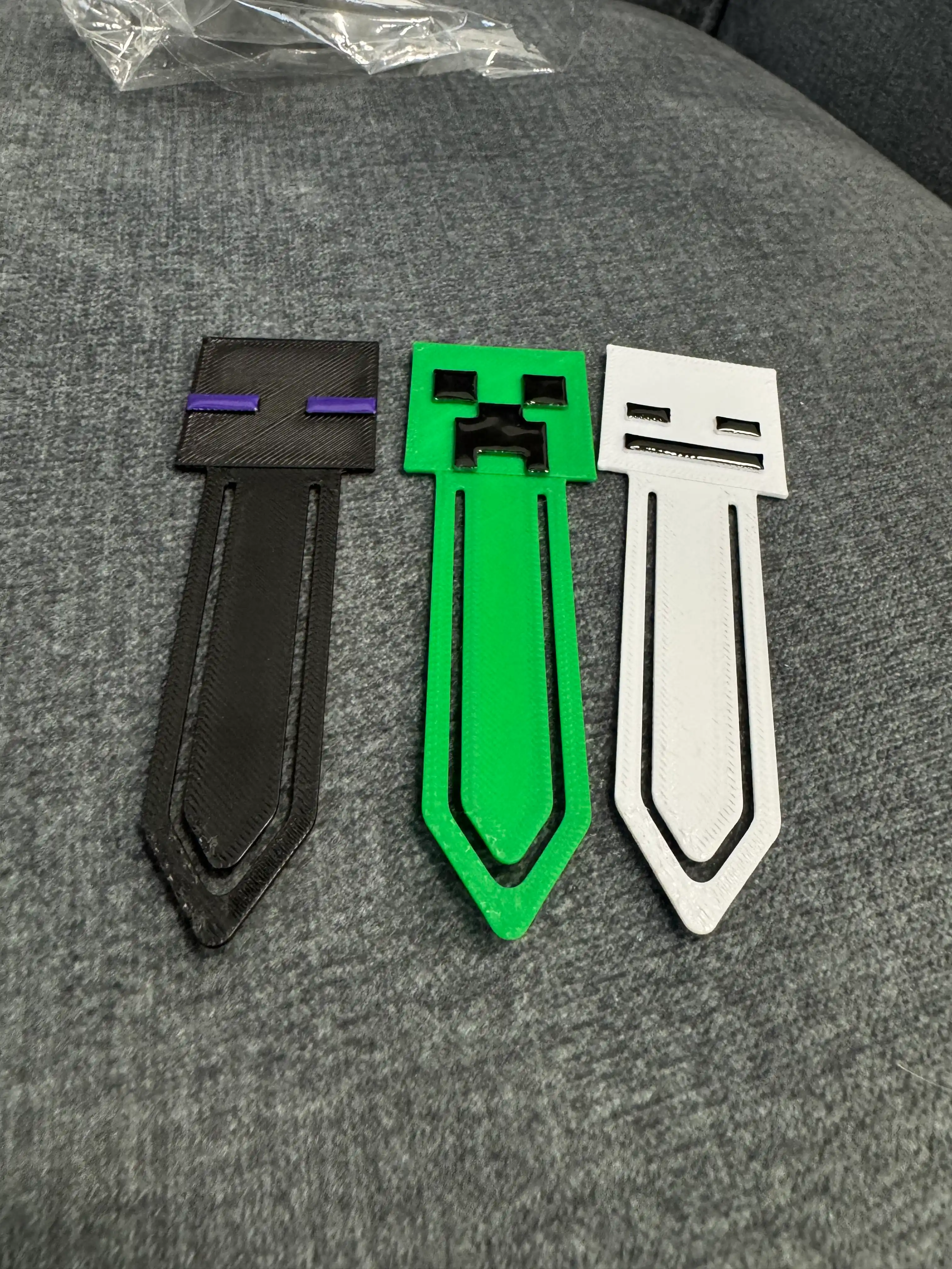 Minecraft uslubidagi kitob xatcho‘plari, zakladkalar, Kriper, Endermen va Skelet