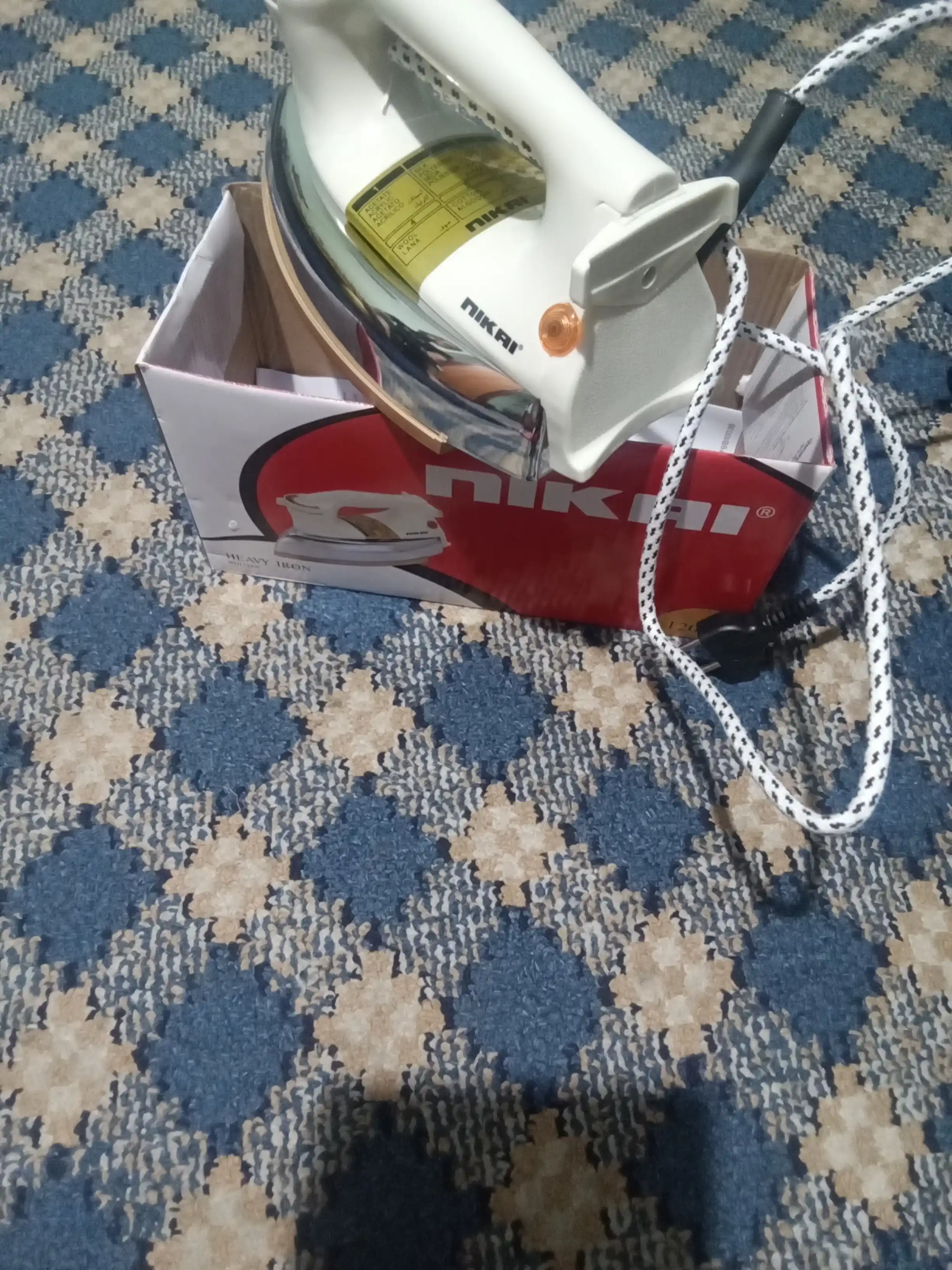 Dazmol, NIKAI elektr dazmoli, 1200 Vt, mustahkam, zanglamaydigan po‘latdan yasalgan