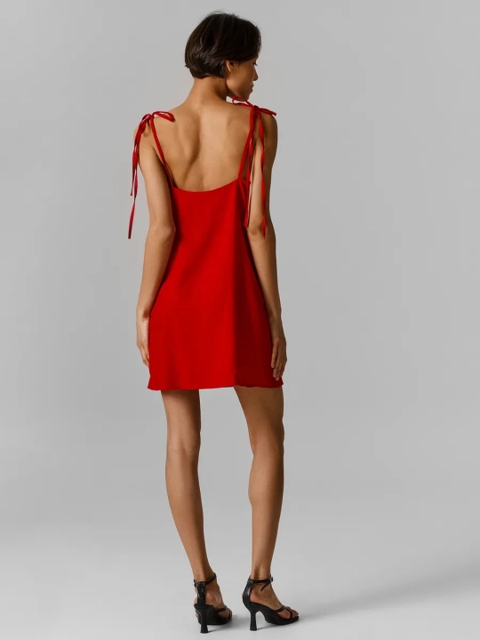 Tasmali yozgi zig'ir sundress