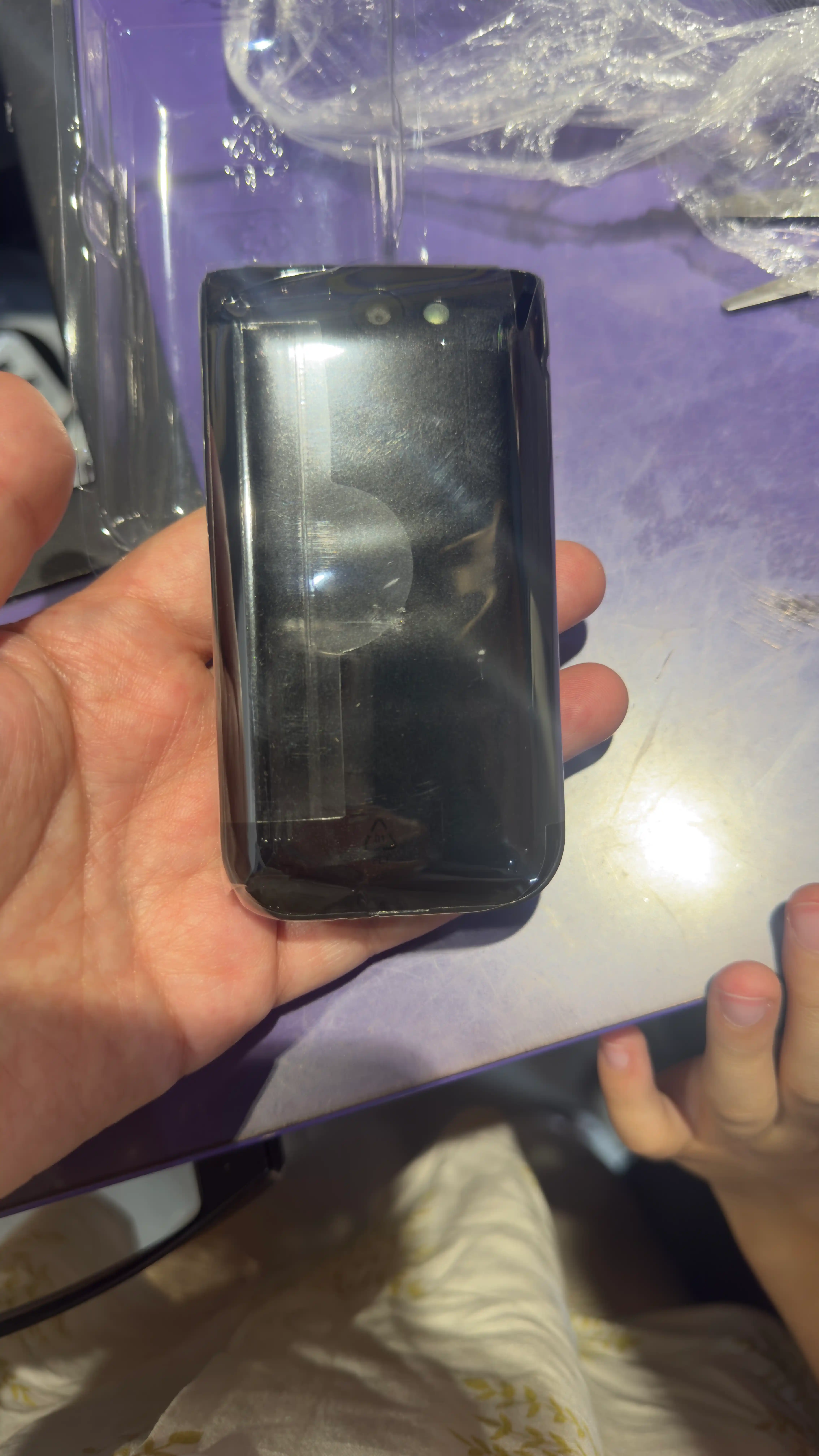 Nokia 2720 Afsonaviy sinalgan legendarniy Brend  endi yana Sotuvda ulgurib qoling 2 ta sim