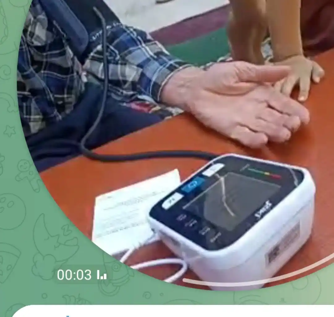 Bosimni o‘lchash uchun avtomatik JZIKI tonometri, ovozli, elektron, IPR tizimi bilan