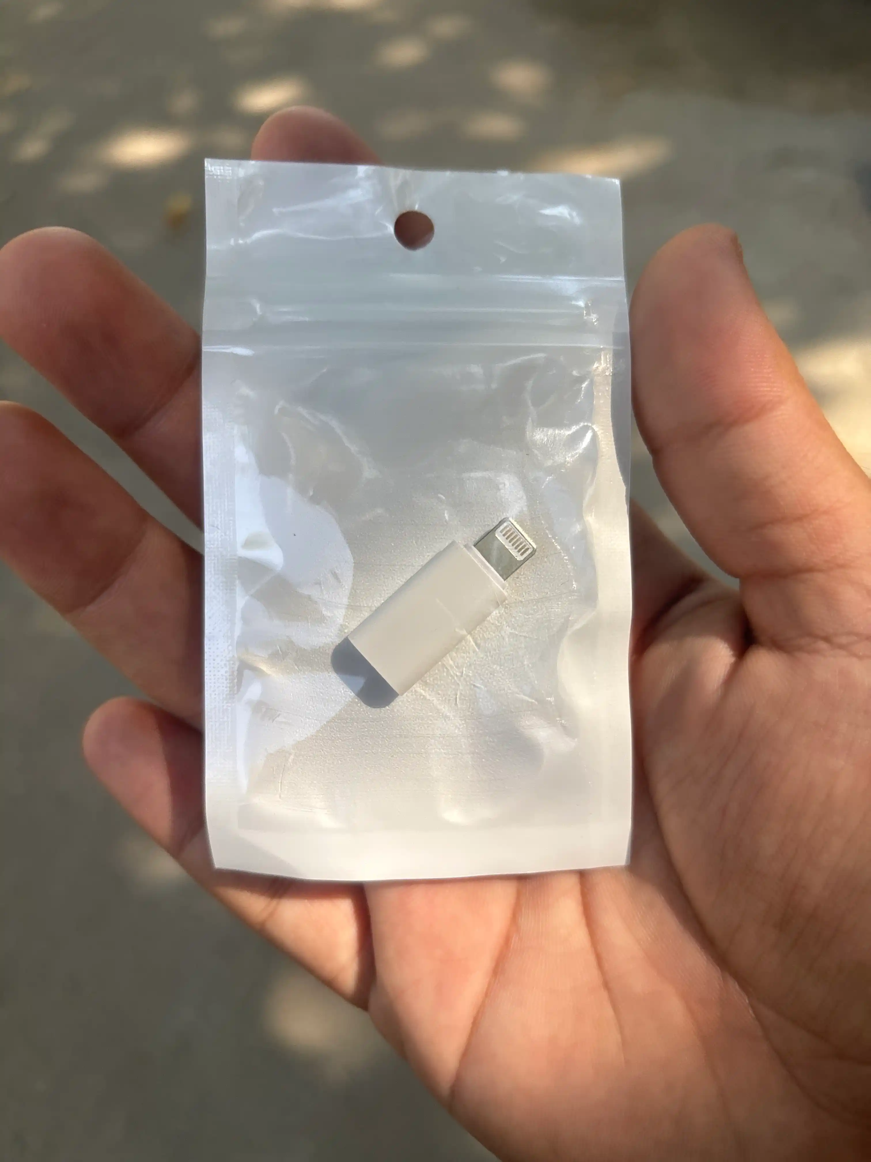 Adapter, zaryadlash va ma’lumot uzatish uchun USB, Type-C, Lightning o‘tkazgich