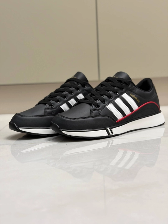 Стильные Adidas кроссовки для мужчин