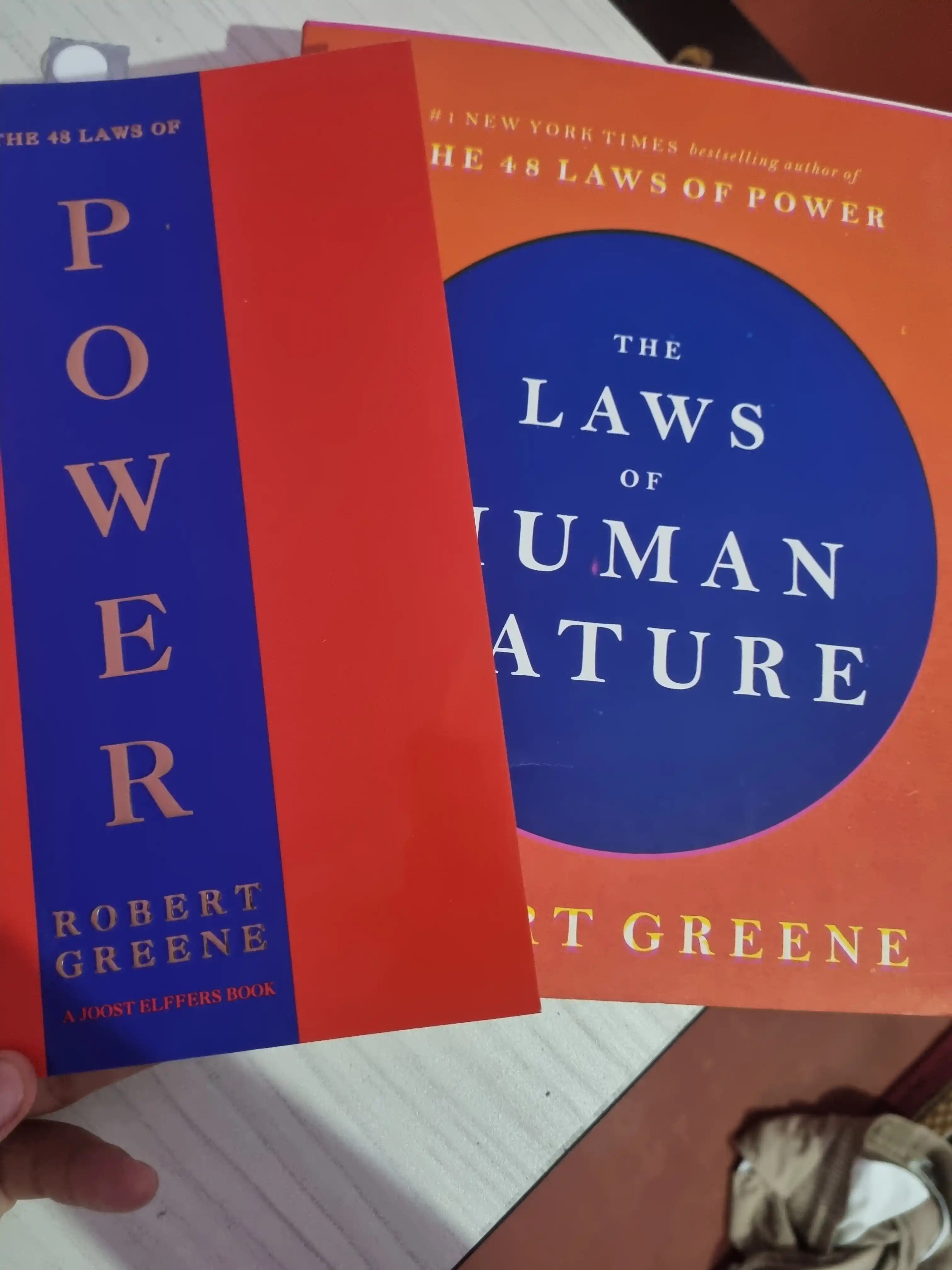 The 48 Laws Of Power, Robert Greene