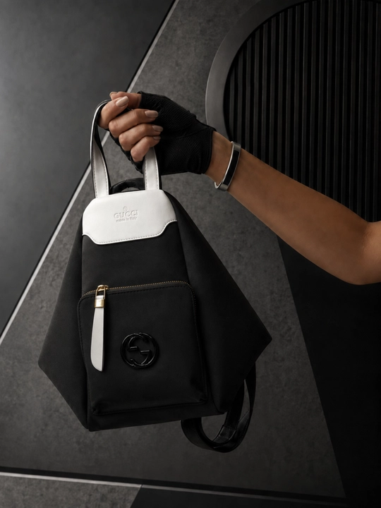 Рюкзак сумка для женщин и девушек 33×33 см - 