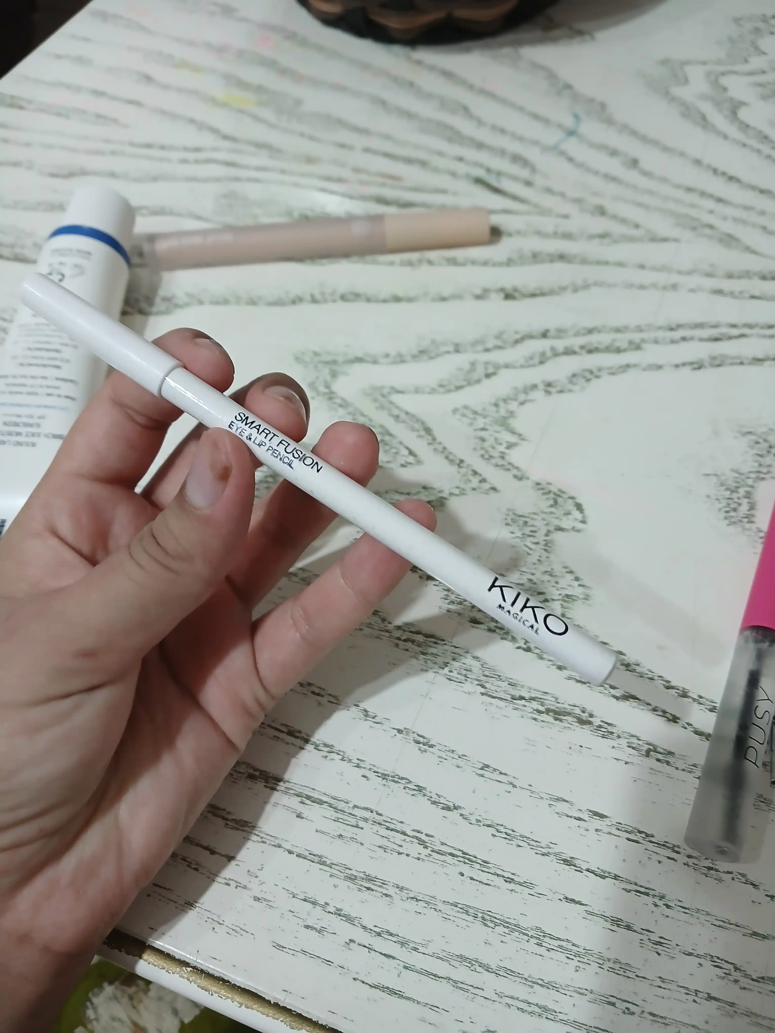 Карандаш для глаз и губ Kiko milano, белый, чёрный, водостойкий 