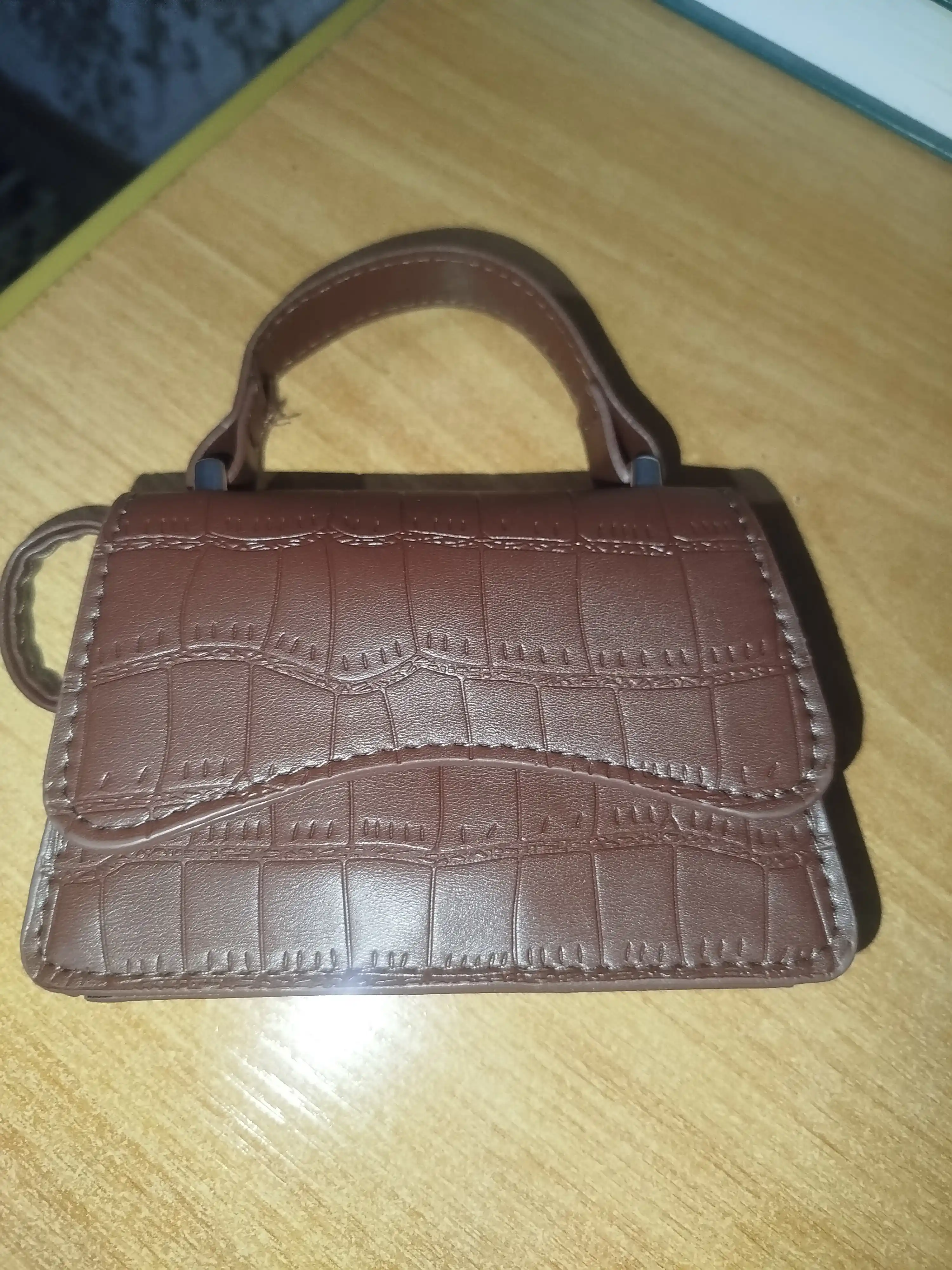 Ayollar sumkasi, kichkina, kros-bodi mini sumka, kosmetika va pul uchun aksessuar, zamonaviy