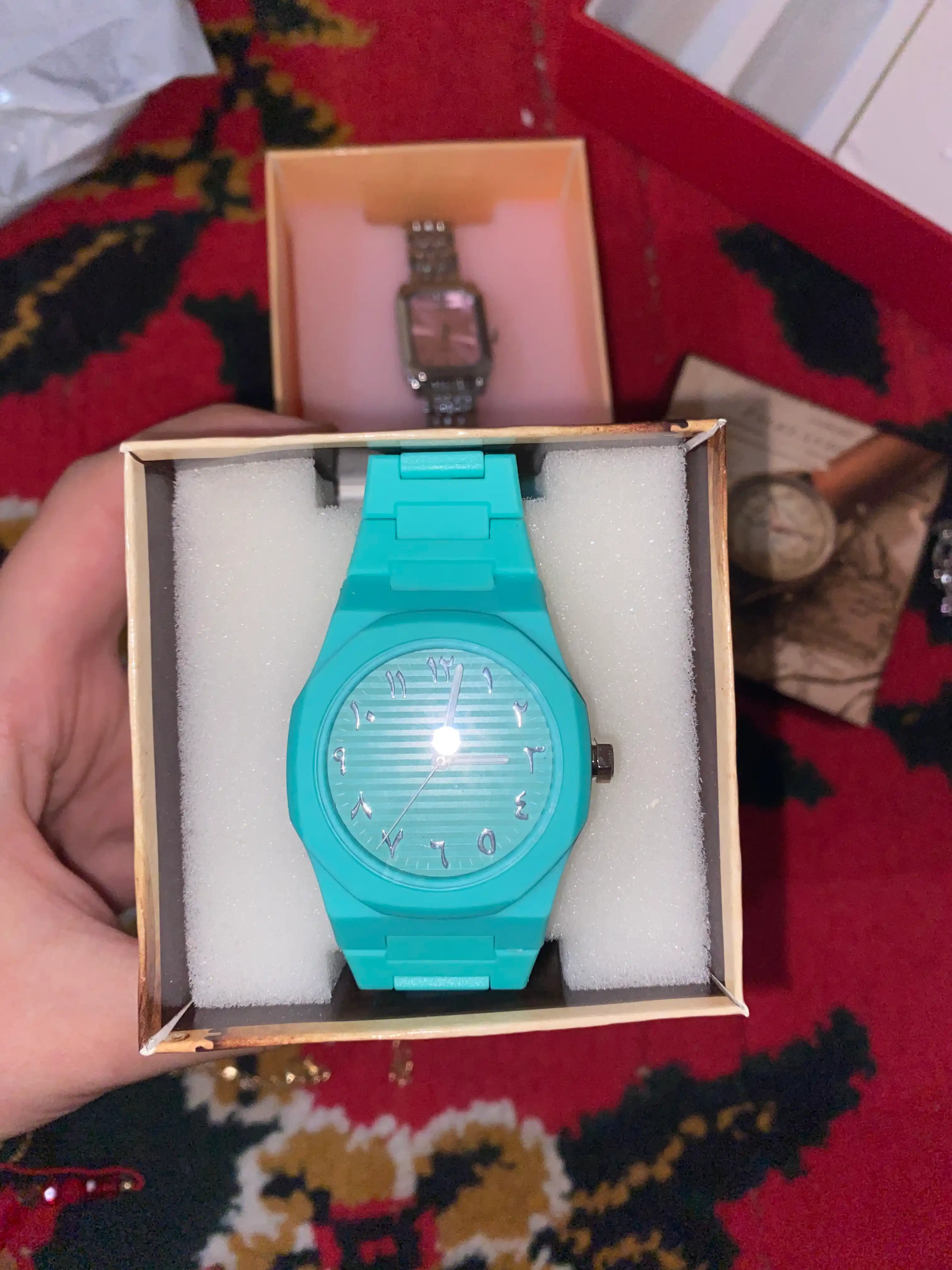 Erkaklar ayollar qo‘l soati Tiffany rangli kvars mexanizm, zamonaviy dizayn
