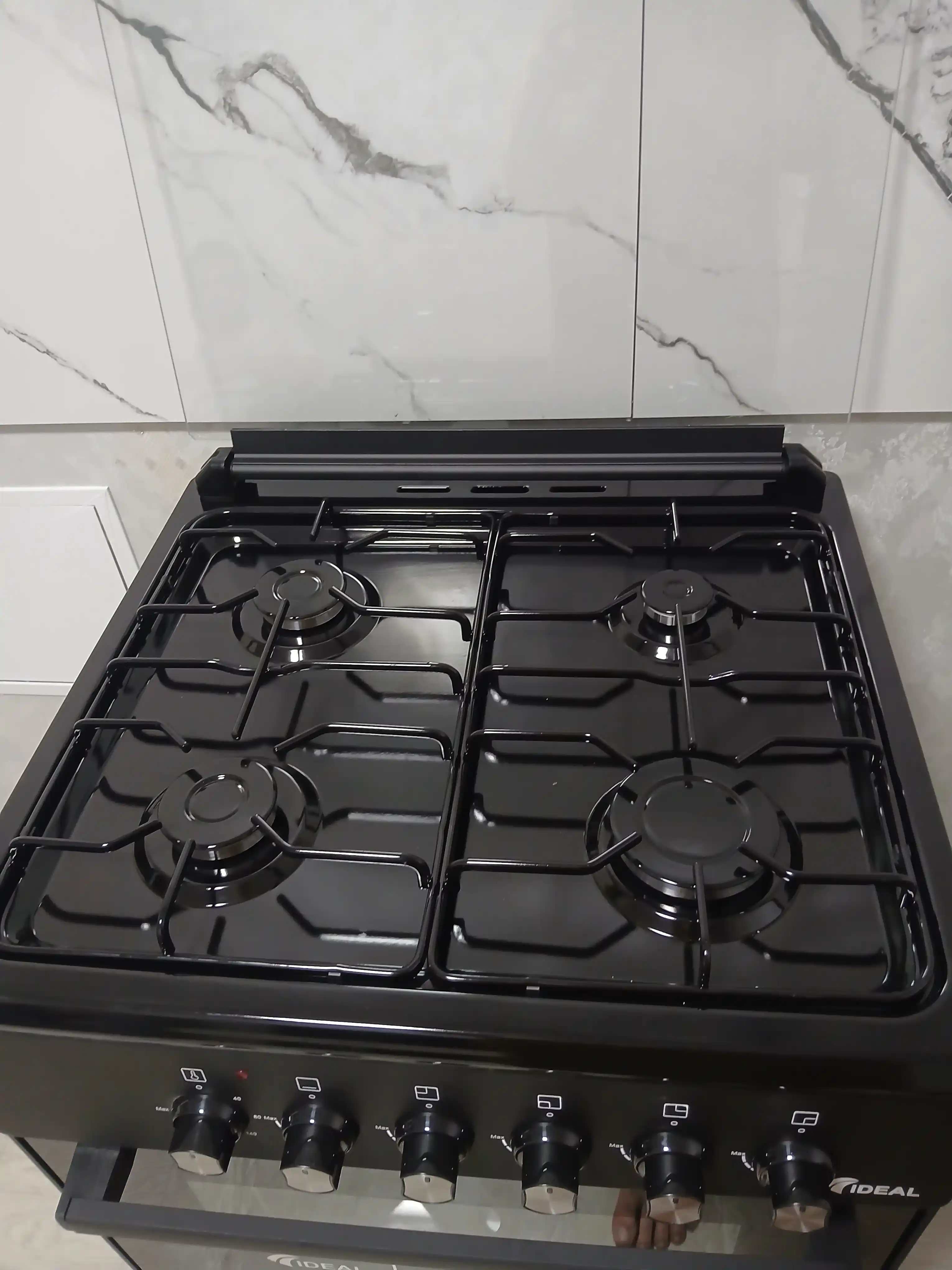 Gaz plita Ideal L110, 4 konforkali, pech hajmi 65 litr, 60 * 60