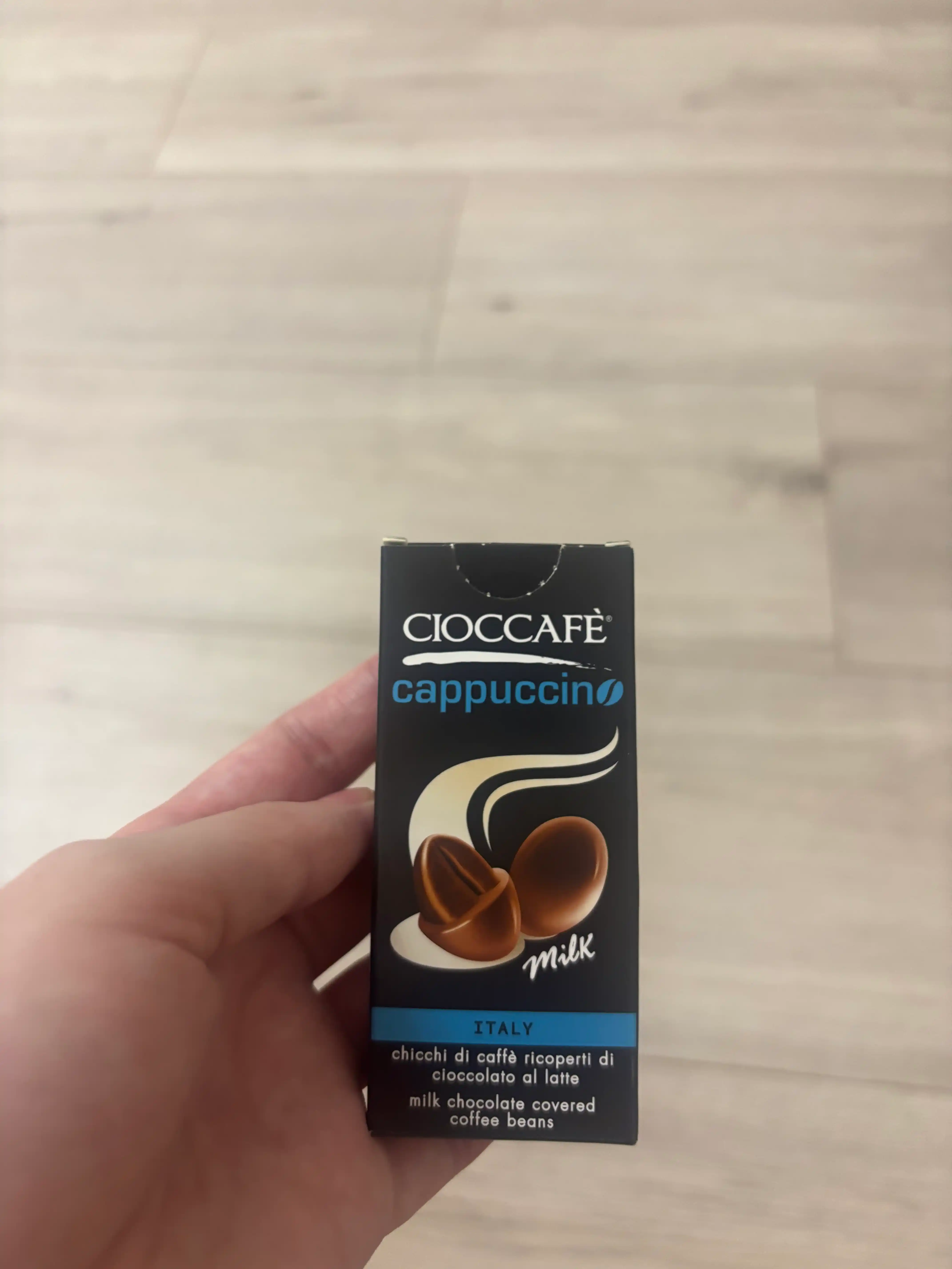 Кофейные зерна CIOCCAFE в молочном шоколаде "CAPPUCINO" 25г*20