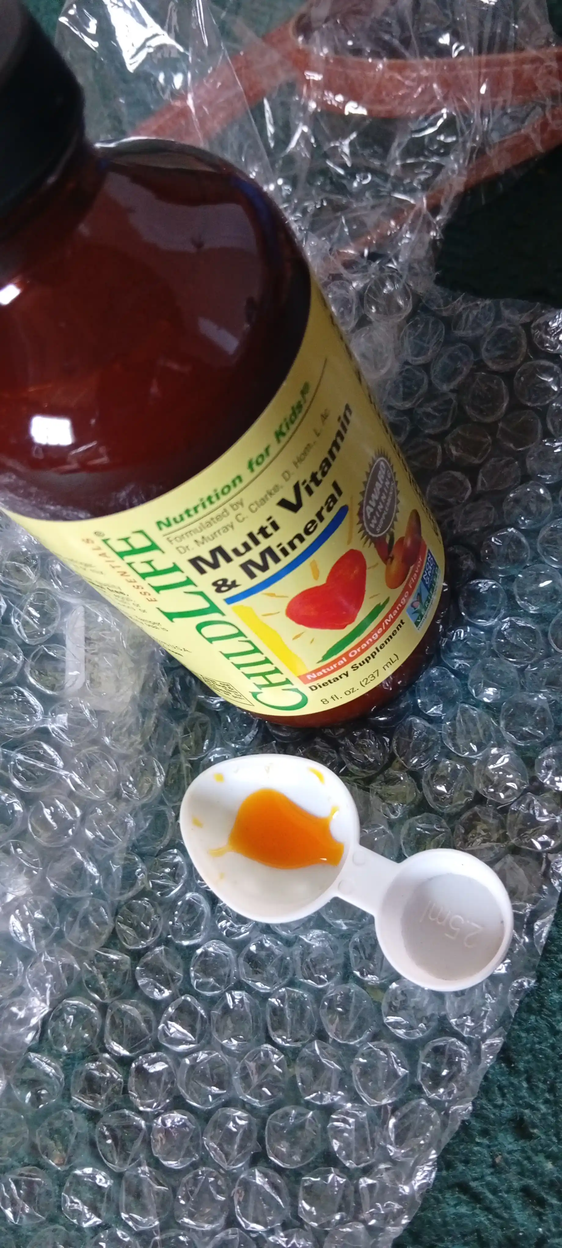 Childlife Essentials, мультивитамины и минералы со вкусом апельсина и манго, 237 мл