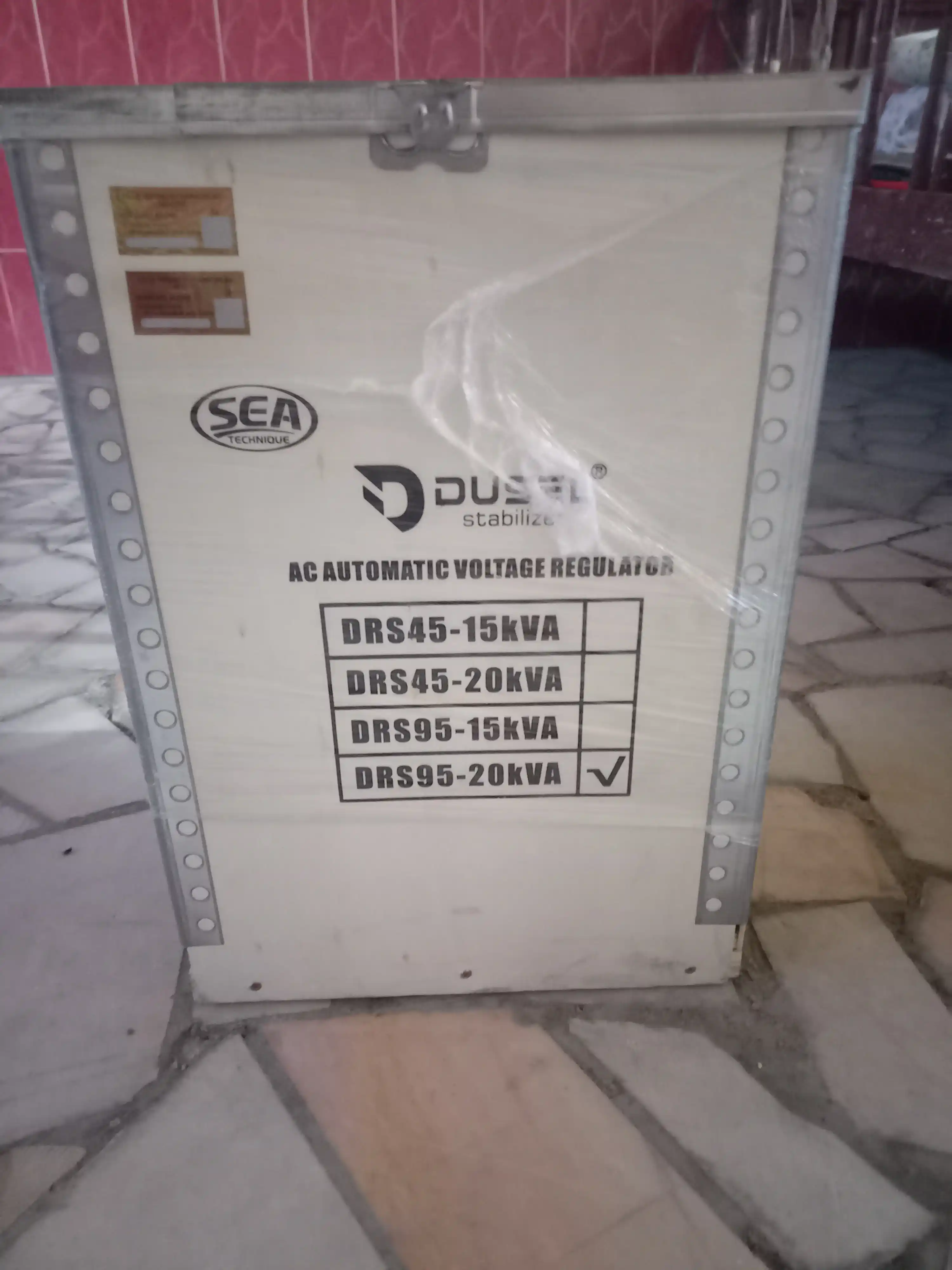 Dusel kuchlanish stabilizatori 10KVA, 12KVA, 15KVA, 20KVA