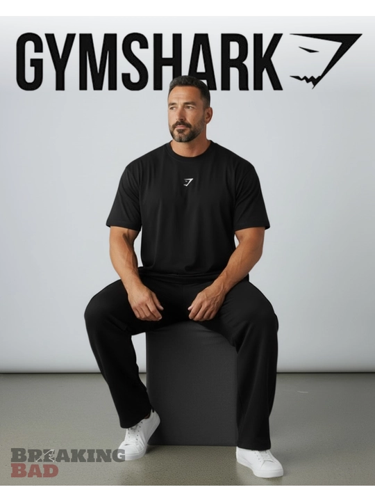 Gymshark Fitness erkaklar futbolkasi, print bilan