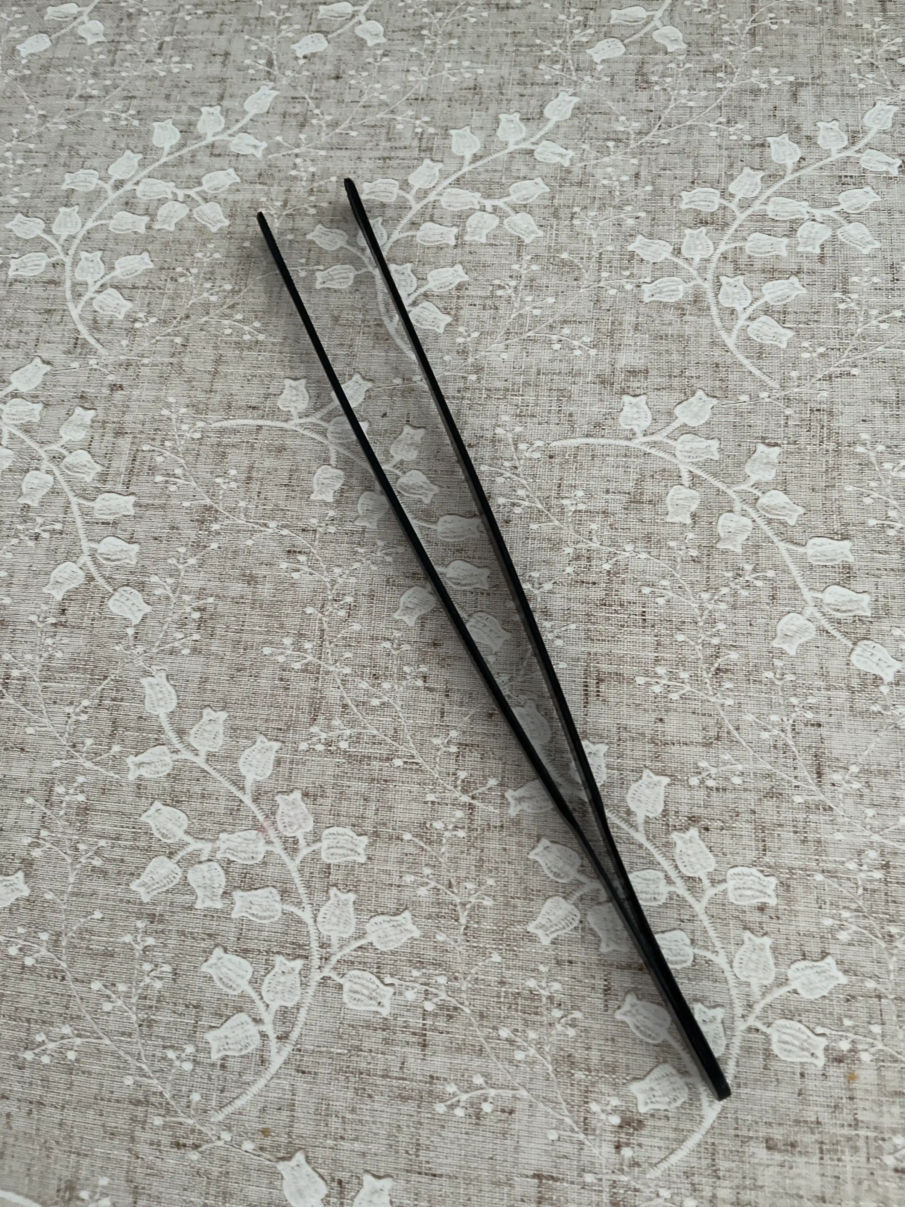 Universal pinset, 30 sm, qora