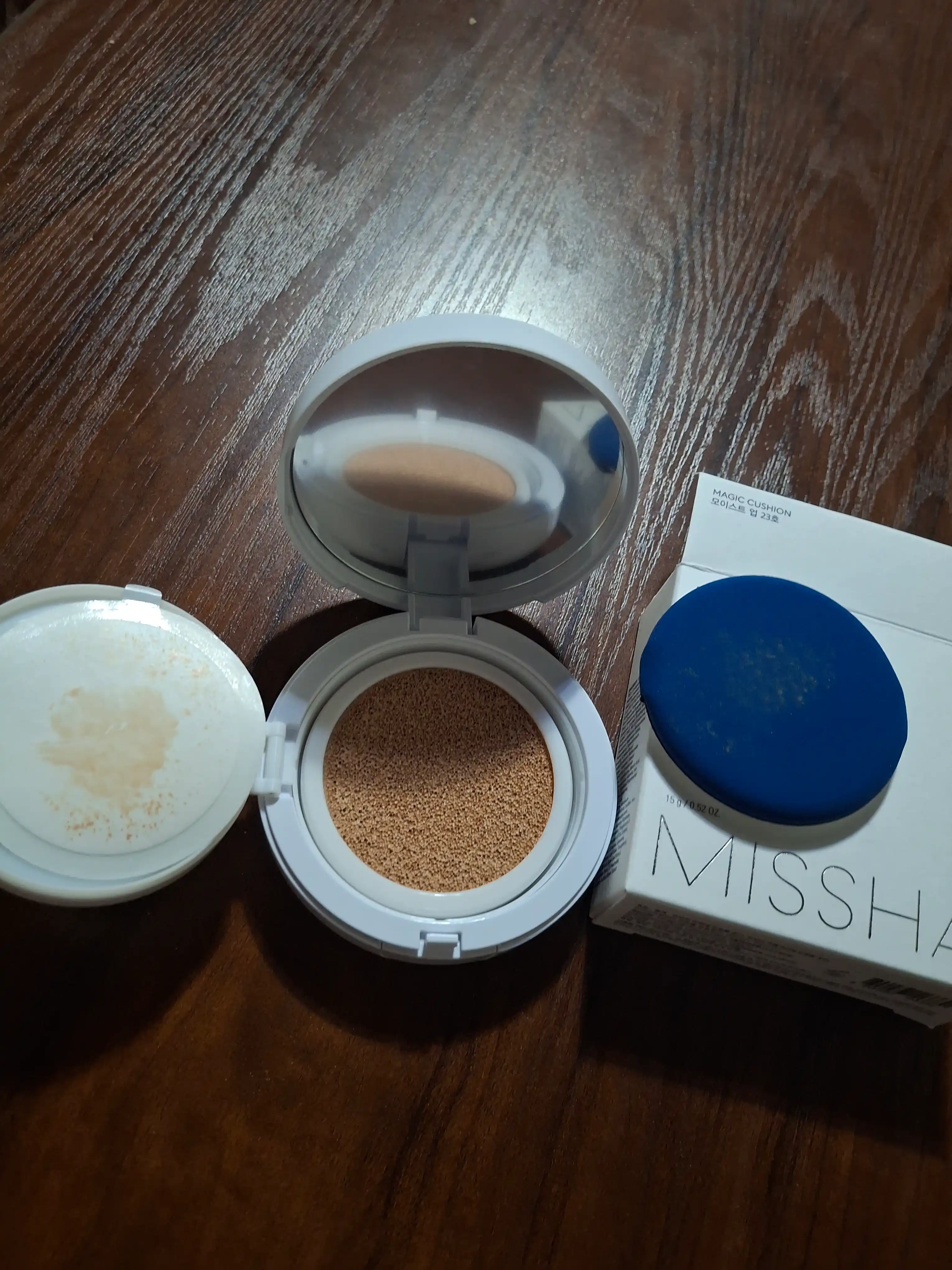 Namlovchi tonal yostiqcha Missha Magic Cushion Moist Up SPF50+ PA+++